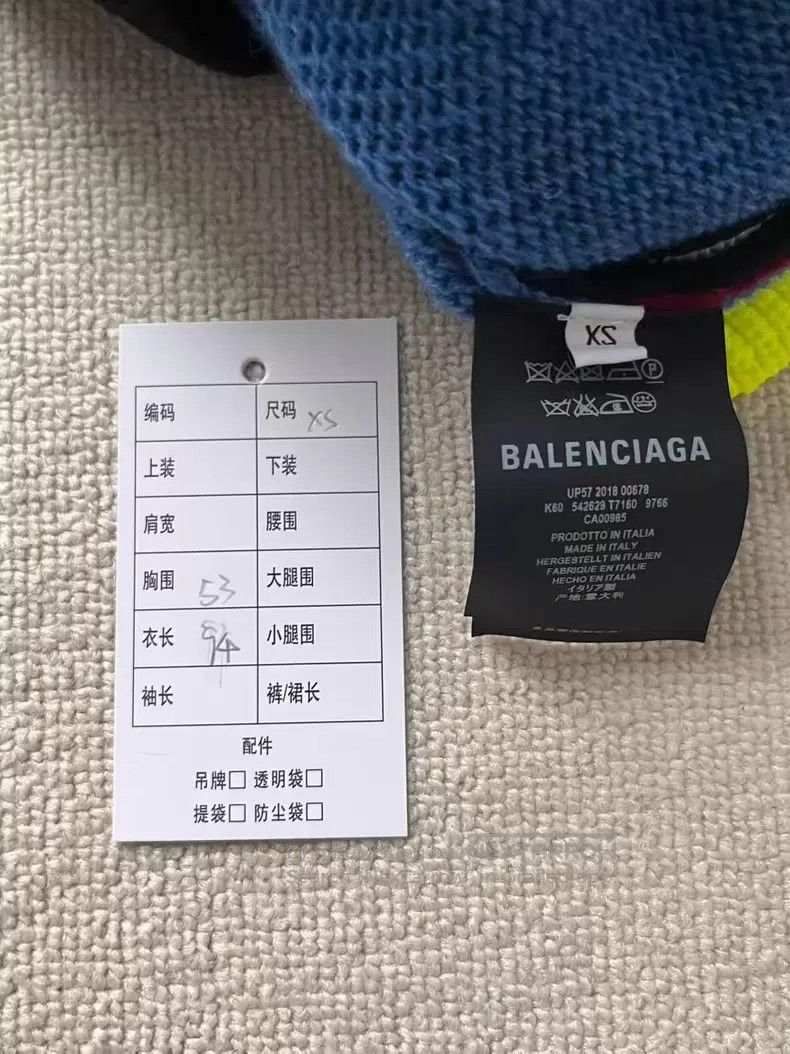 Balenciaga Balenciaga Patchwork high-neck wool sweater knit Size XS / US 0-2 / IT 36-38 - 4 Thumbnail