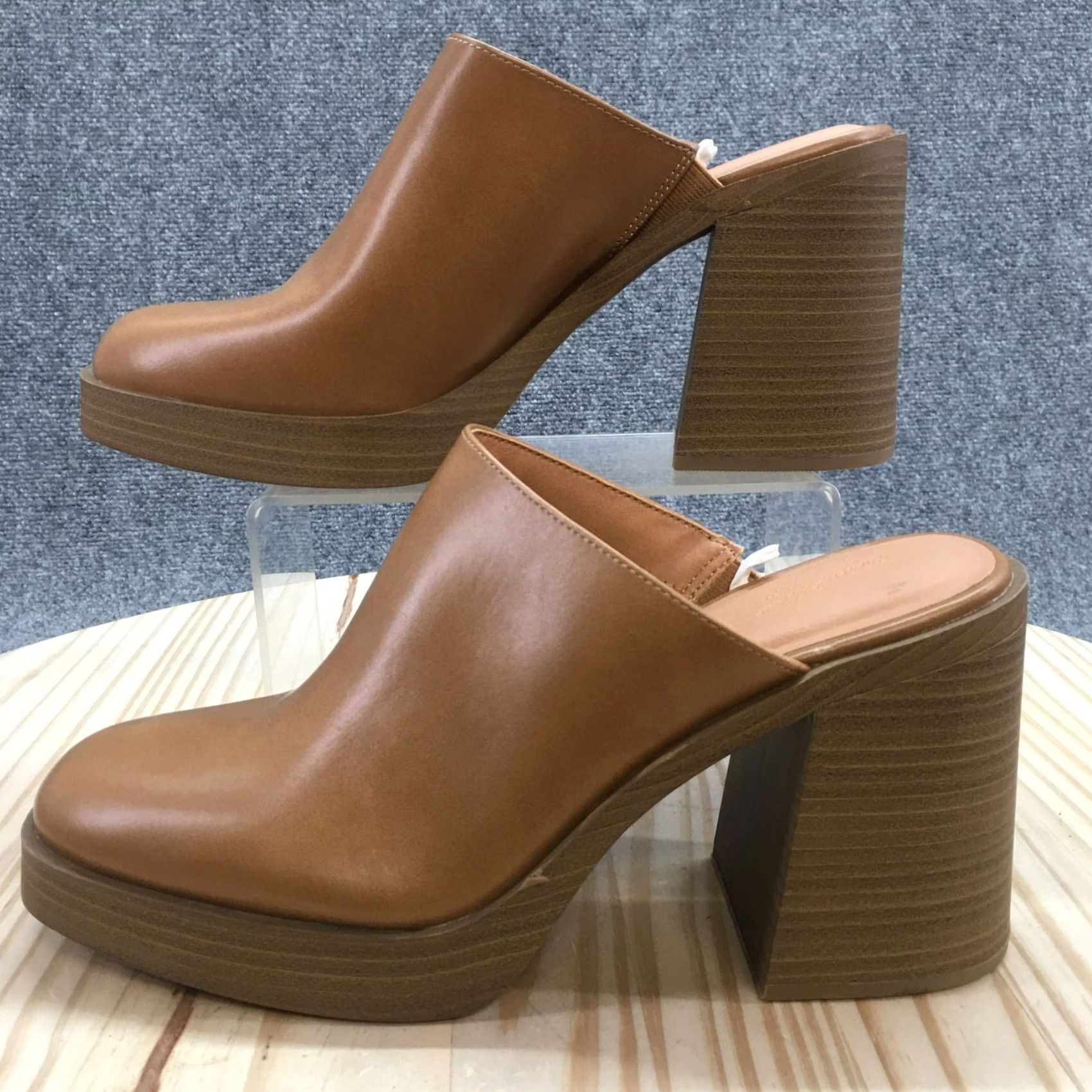 Vintage Universal Thread Mules Womens 11 Brown Faux Leather Platform Heels Casual Size US 11 / IT 41 - 2 Thumbnail