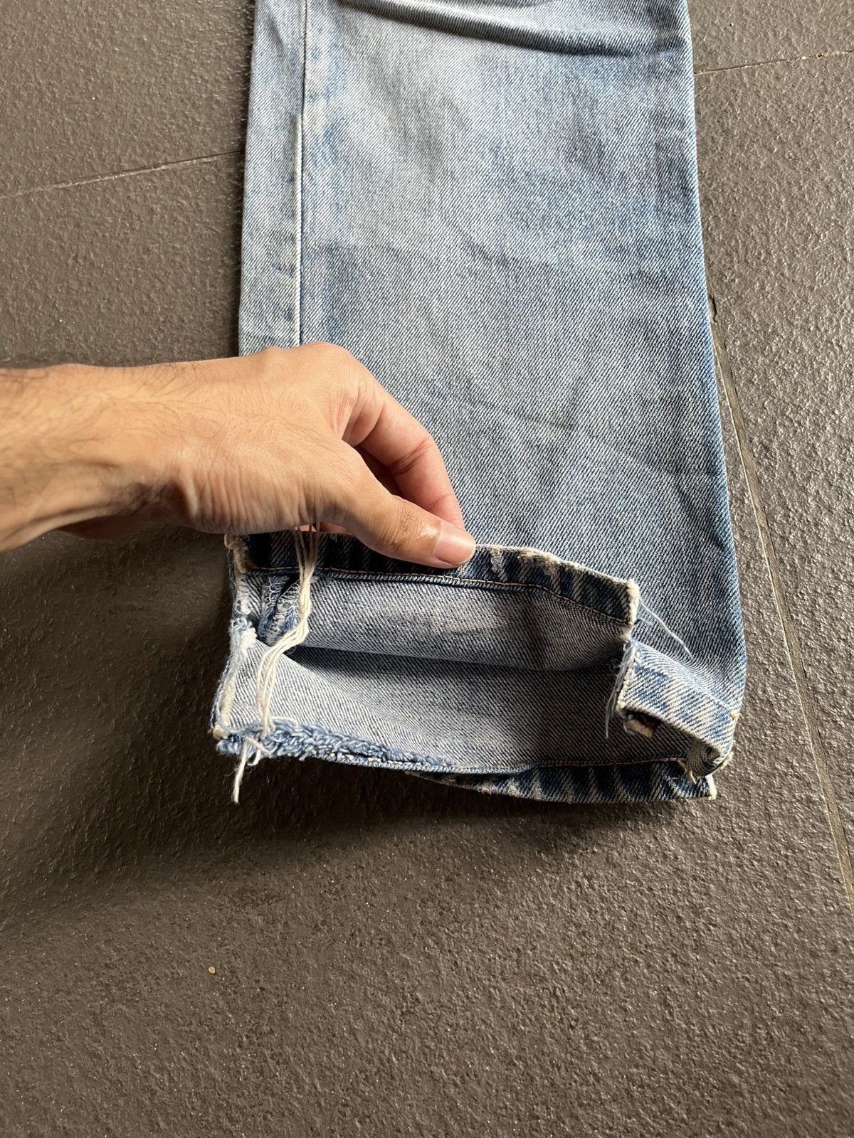 Levi's Vintage Levi’s 80’s 505 Distressed Faded Blue Size US 30 / EU 46 - 16 Thumbnail