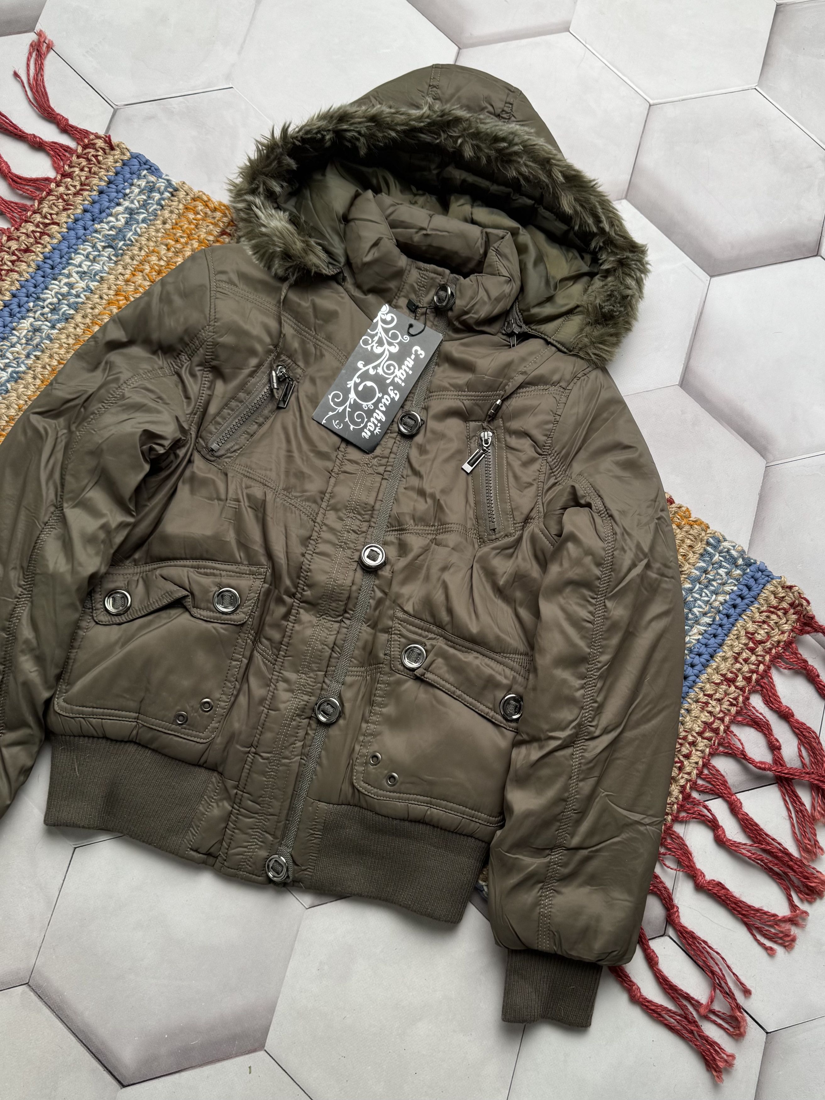 Japanese Brand Vintage Cropped Jacket (E4) Size S / US 4 / IT 40 - 3 Thumbnail