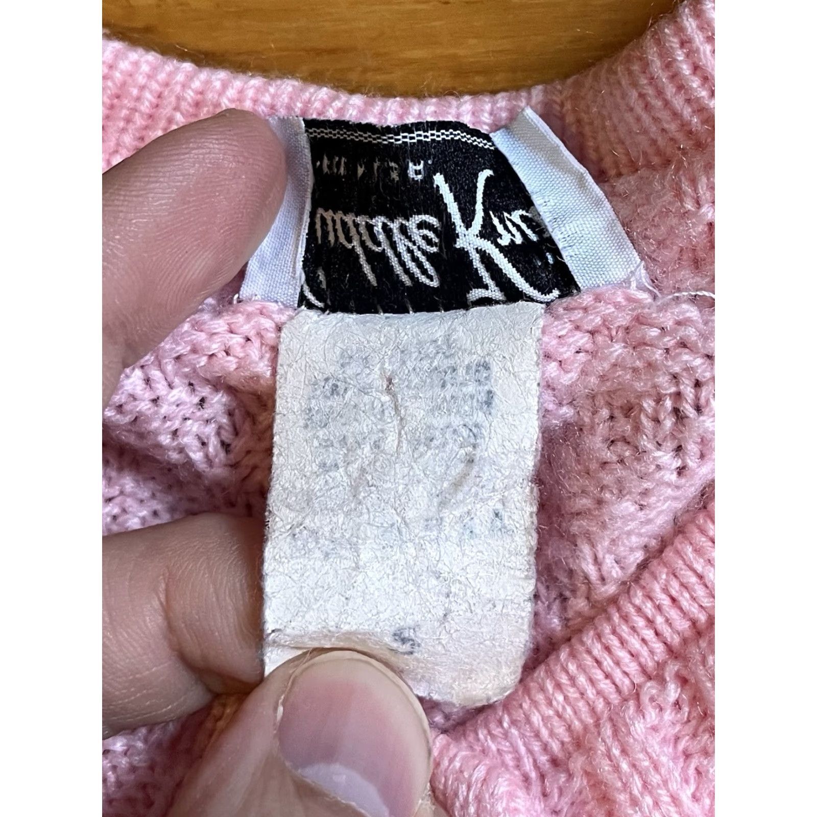 Pinko VINTAGE Cuddle Knit Cardigan Sweater Women’s Small Pink Cottagecore Granny 80s Size S / US 4 / IT 40 - 4 Thumbnail
