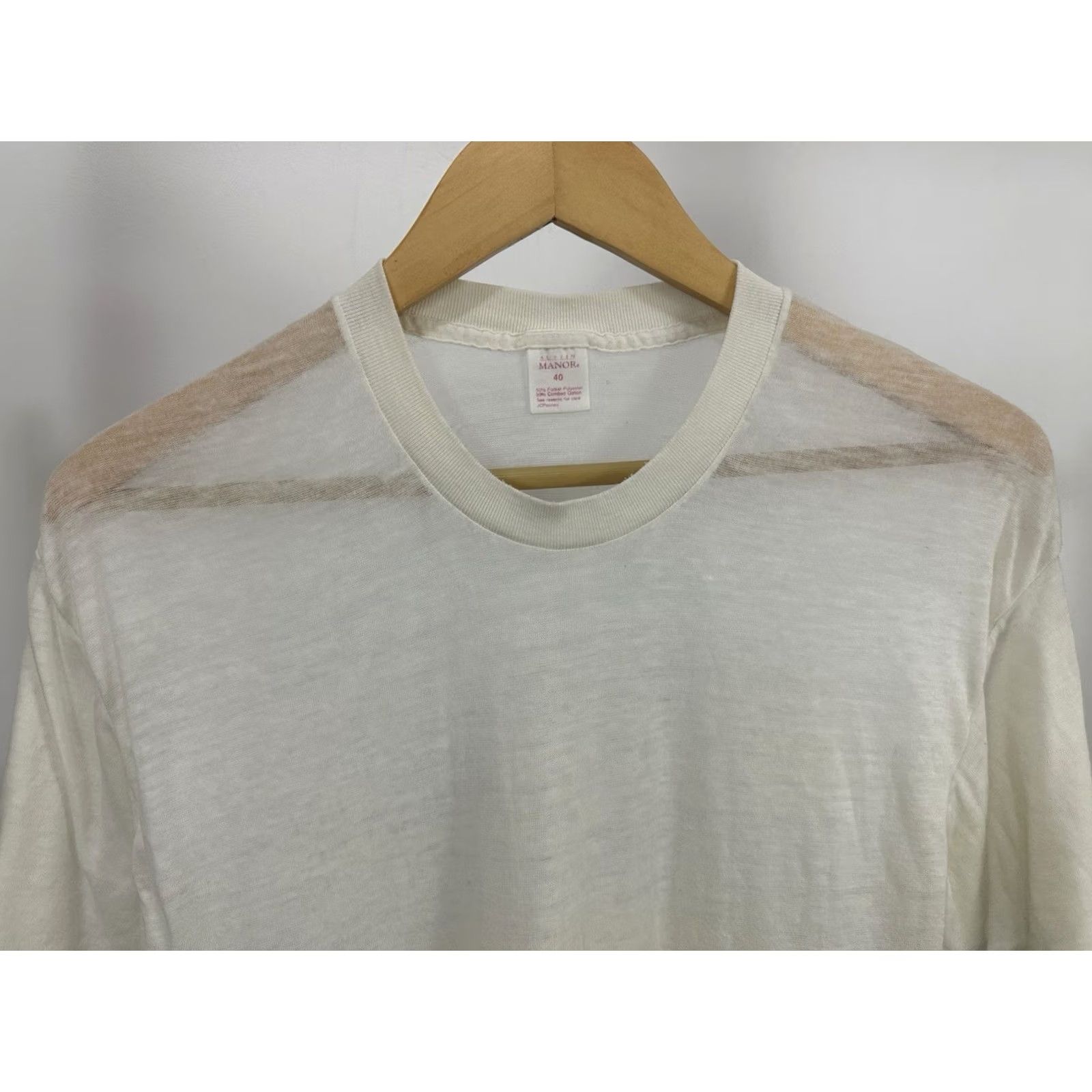 Gustin Austin Manor T-Shirt 40 VTG 80s 5050 Single Stitch Paper Thin Super Worn Burnout Size US L / EU 52-54 / 3 - 5 Thumbnail