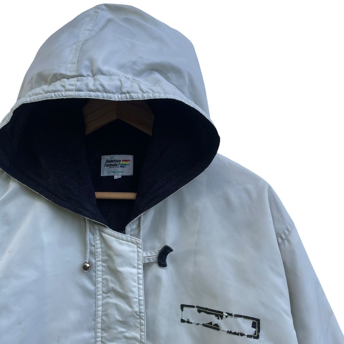Formula 1 💥Vintage Benetton Formula One Hooded Jacket Size US L / EU 52-54 / 3 - 4 Thumbnail