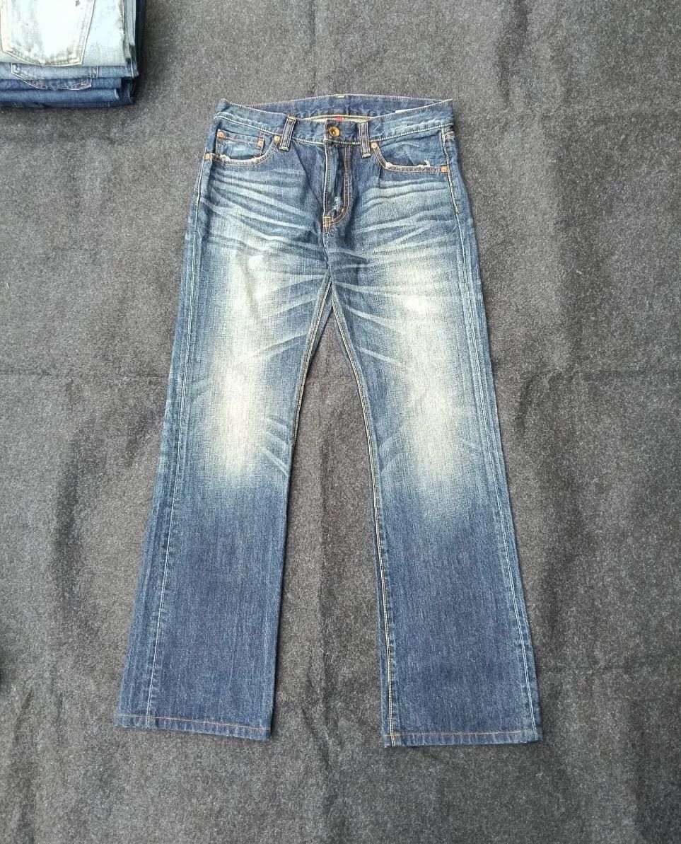 Uniqlo UNIQLO UJ Vintage Wash/Faded Bootcut Denim Jeans Size US 31 - 9 Thumbnail
