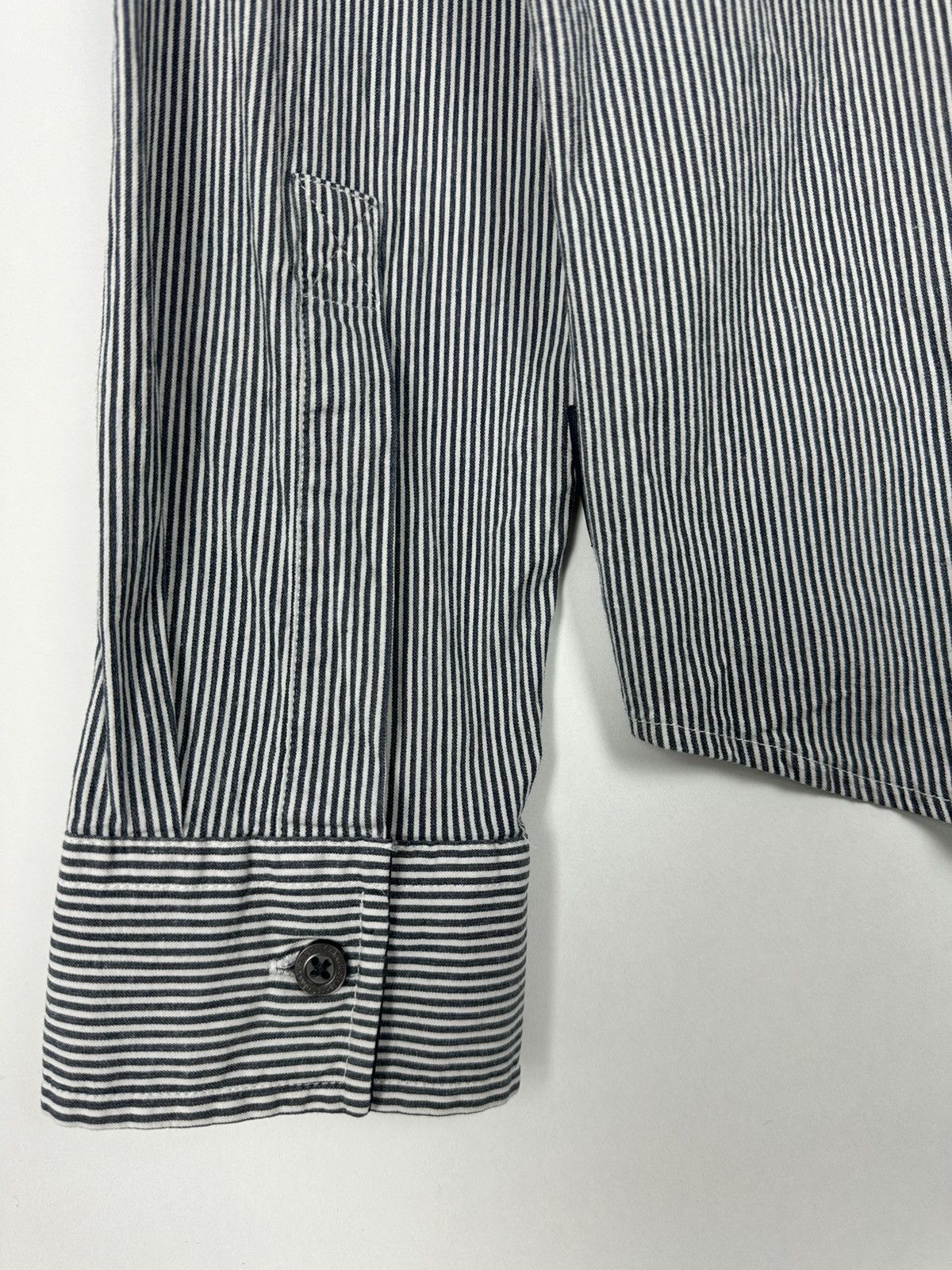 Calvin Klein Mens Calvin Klein Jeans Y2K Slim Fit Striped Button Up Shirt Size US L / EU 52-54 / 3 - 10 Thumbnail