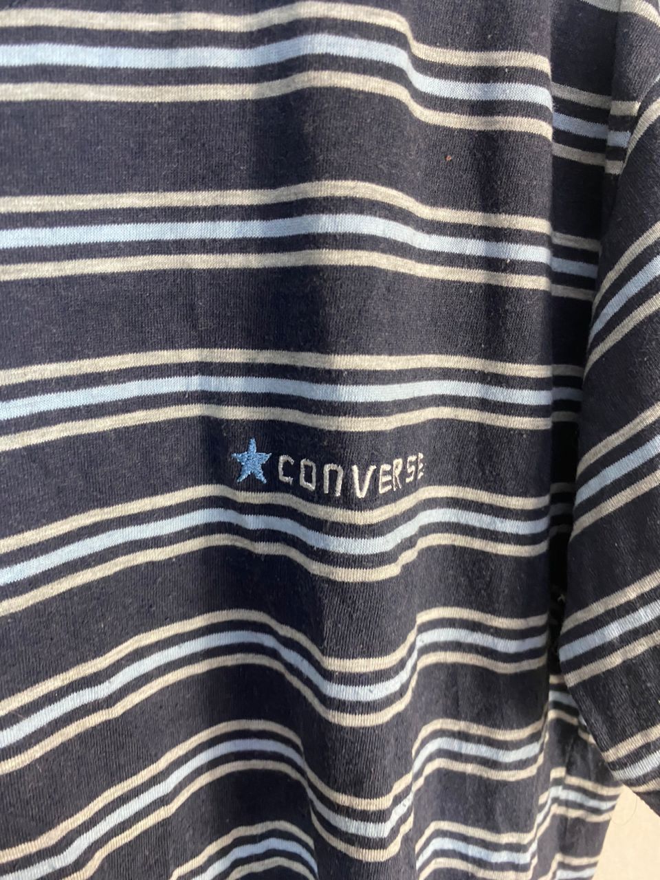 Converse Unisex🔥Converse stripe tshirt Size US M / EU 48-50 / 2 - 3 Thumbnail