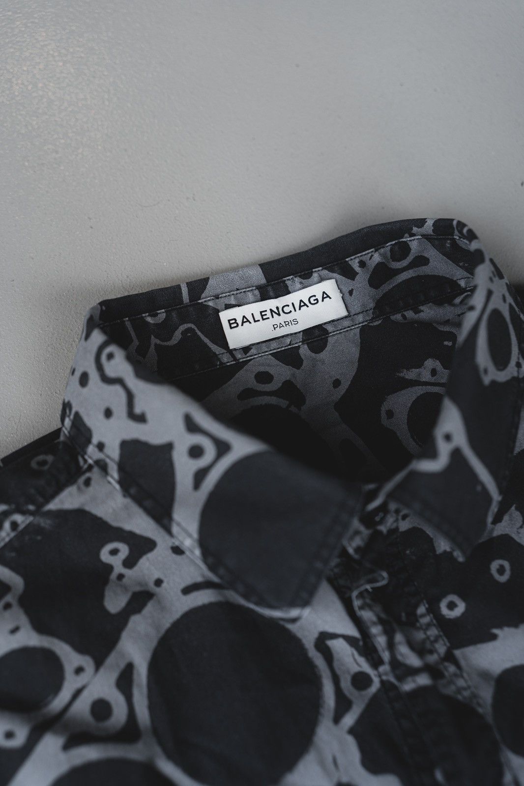 Alexander Wang × Balenciaga Balenciaga by Alexander Wang (2014)– Industrial Print Shirt Size US L / EU 52-54 / 3 - 3 Thumbnail