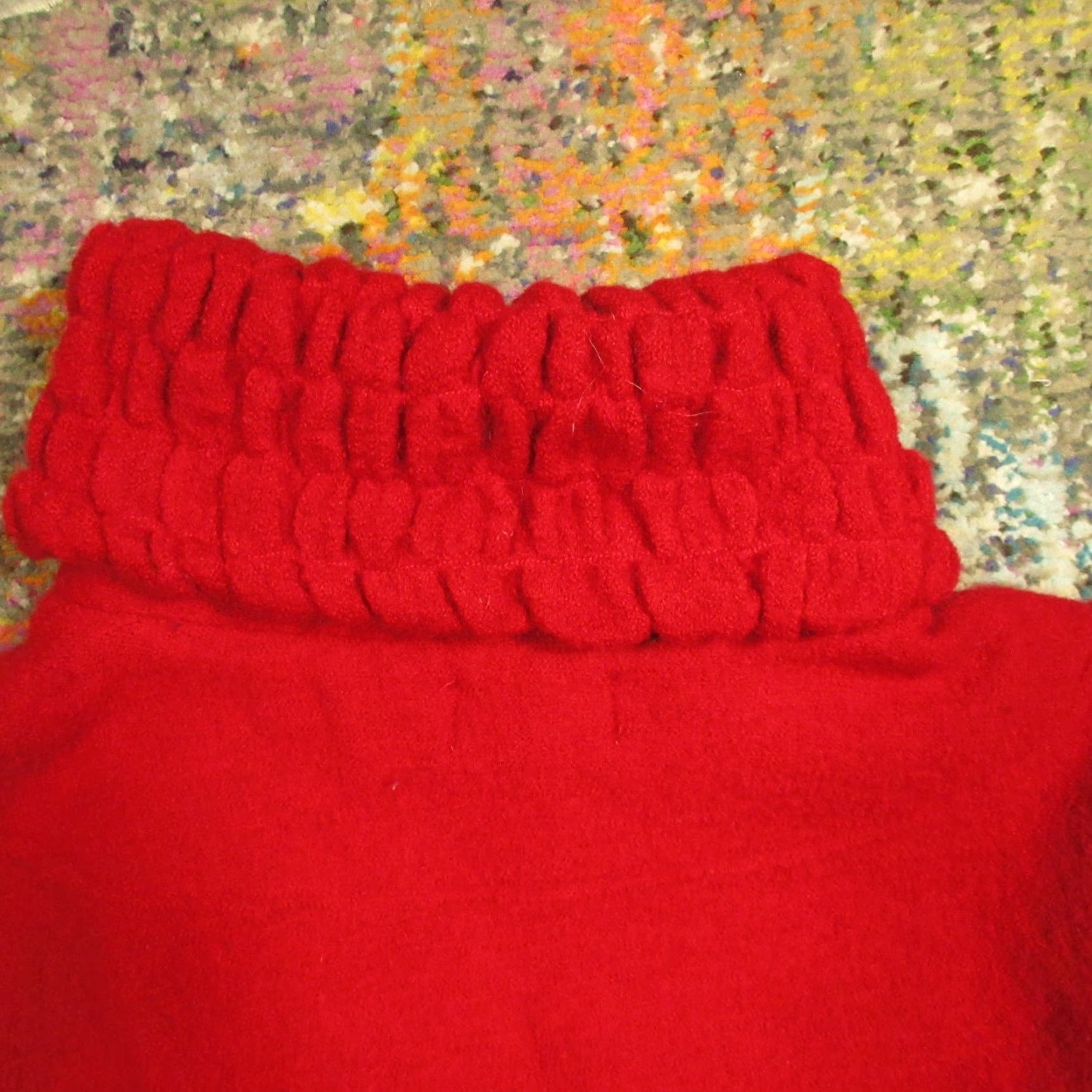 Vintage Venezia Milano Red Wool Women's High Collar Cardigan Sweater Size S User: Venezia Milano Red Wool Women's High Collar Cardigan Sweater Size S Size S / US 4 / IT 40 - 6 Thumbnail