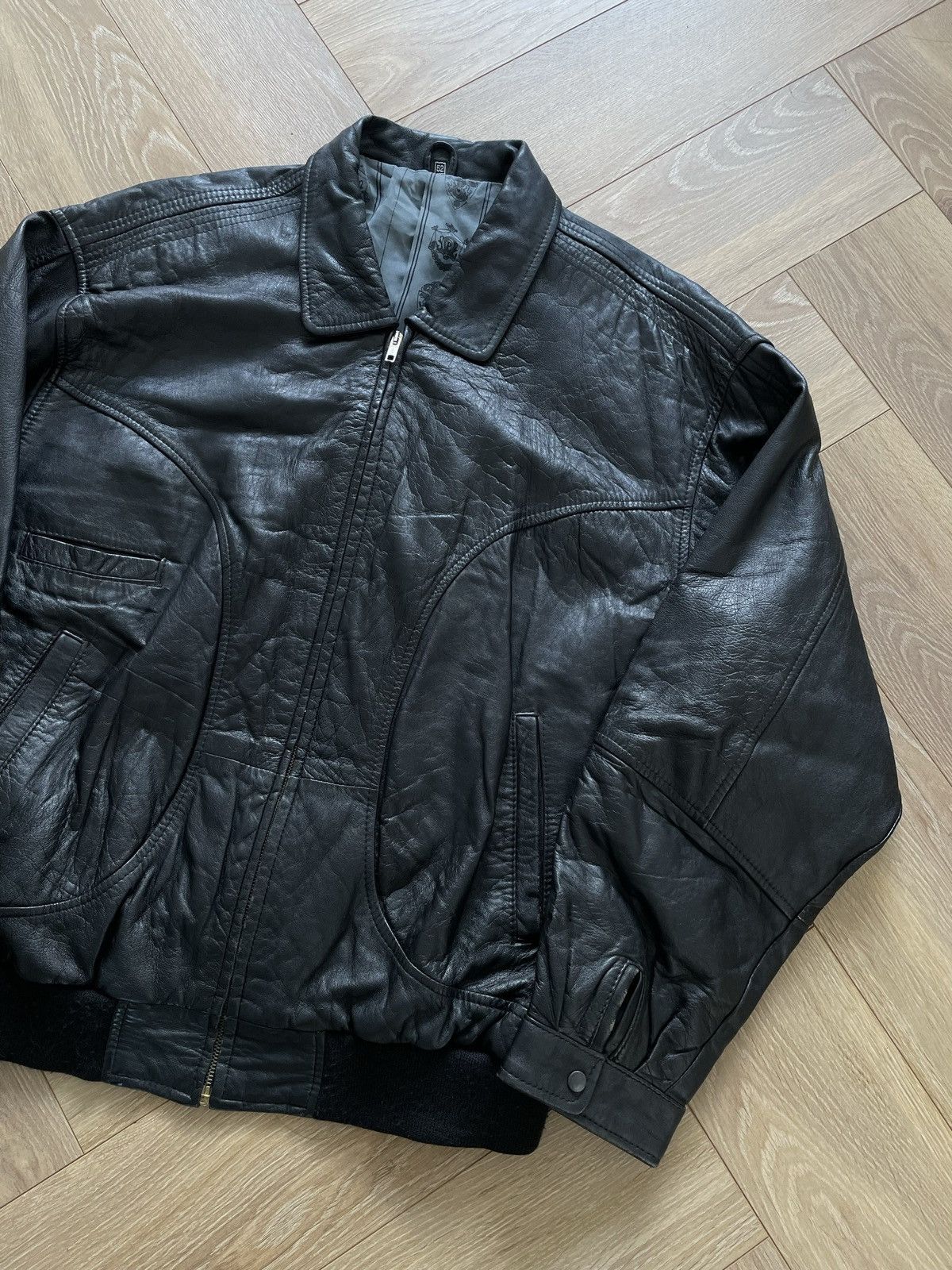 Vintage Vintage Y2k Black Leather Oversize Bomber Jacket Avant Garde Size US L / EU 52-54 / 3 - 3 Thumbnail