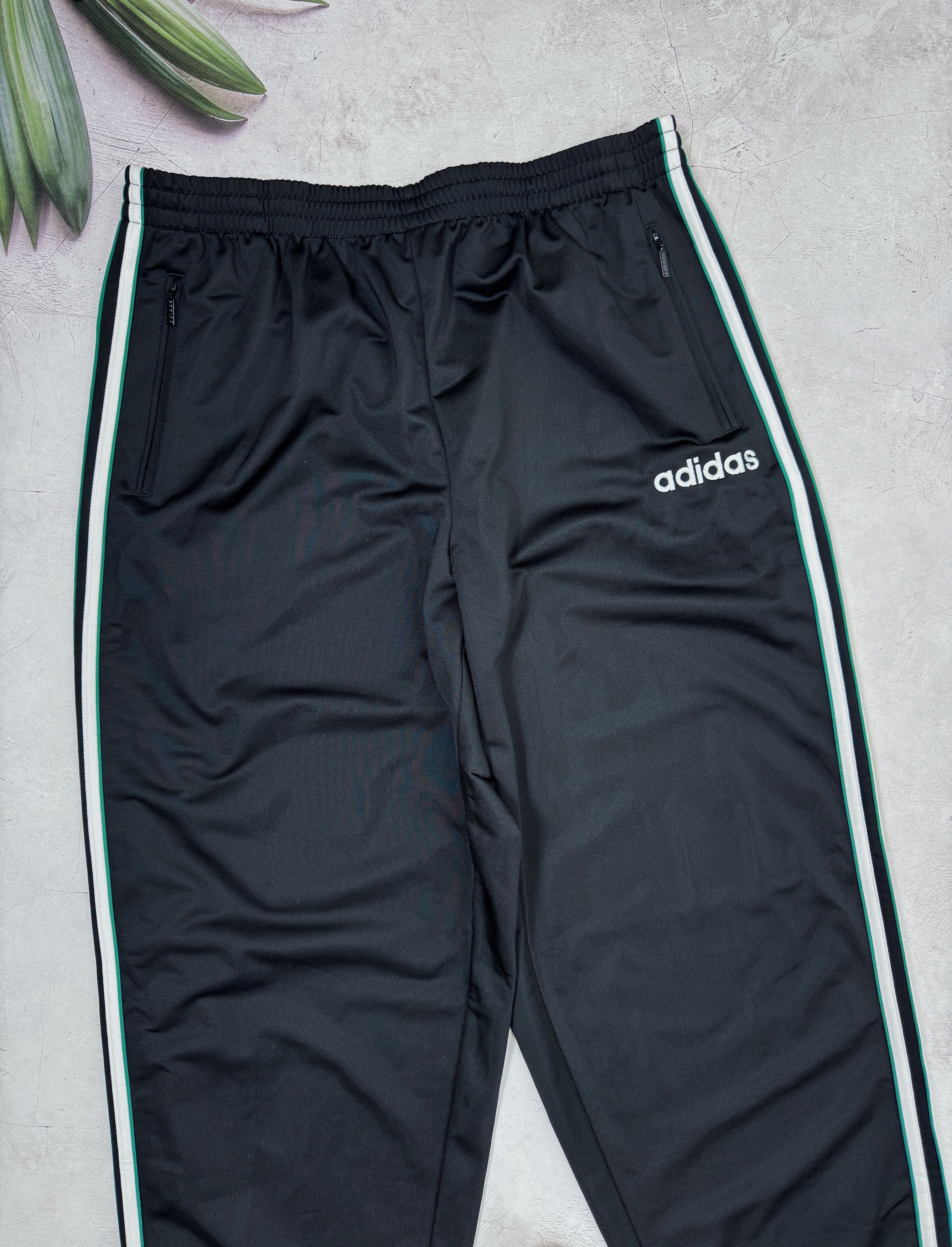 Adidas × Vintage Vintage Adidas Track Suit Jacket & Pants TAIWAN 90s Size US XL / EU 56 / 4 - 17 Thumbnail
