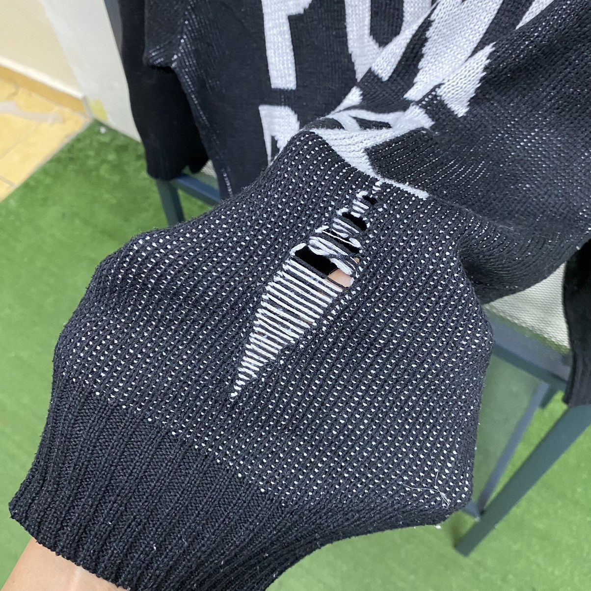 Japanese Brand Dispark Punk Rabel Distressed Knitwear Size US S / EU 44-46 / 1 - 7 Thumbnail