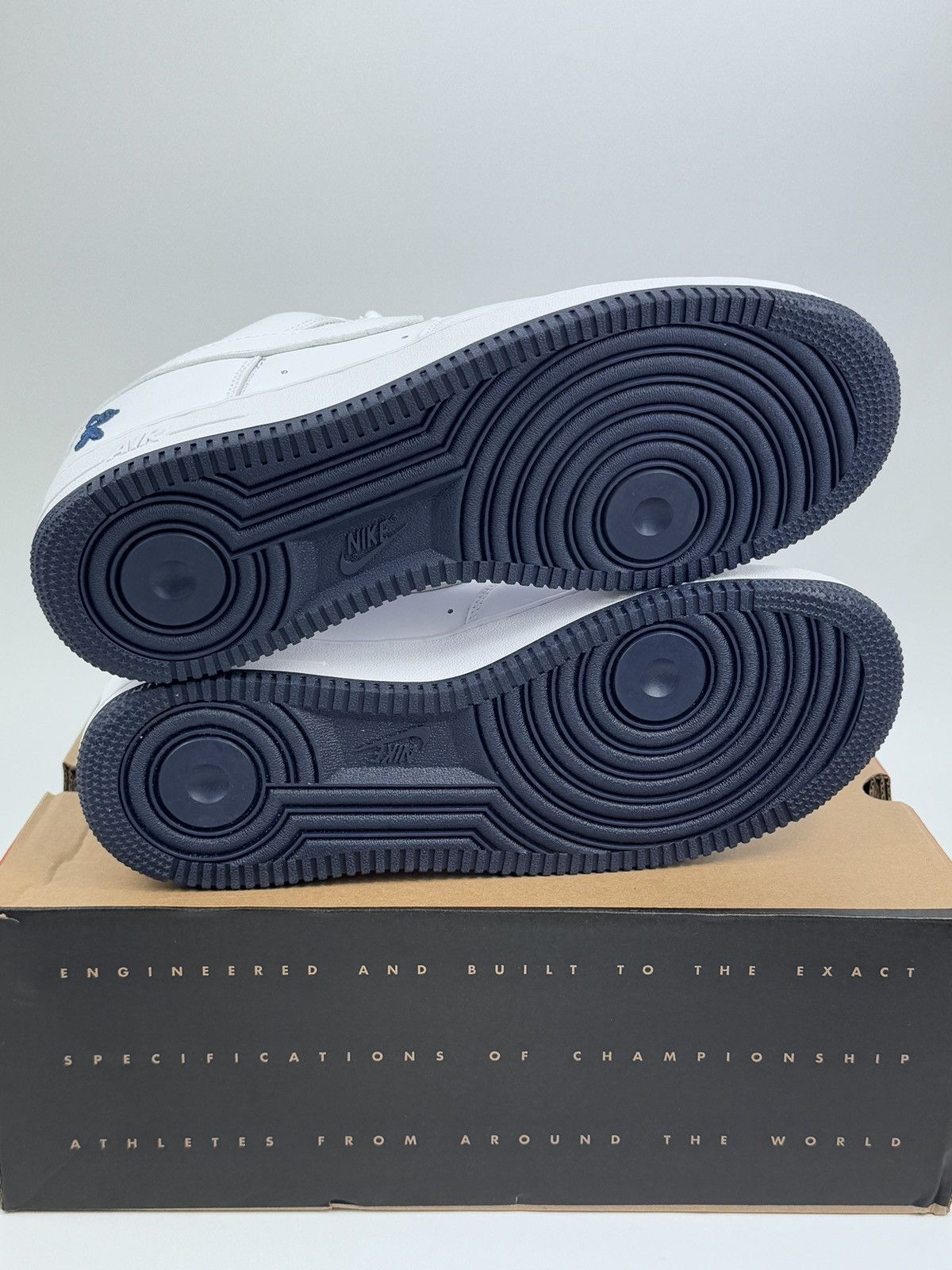 Nike NIKE US FORCE 1 SNEAKERS Size US 10 / EU 43 - 6 Thumbnail