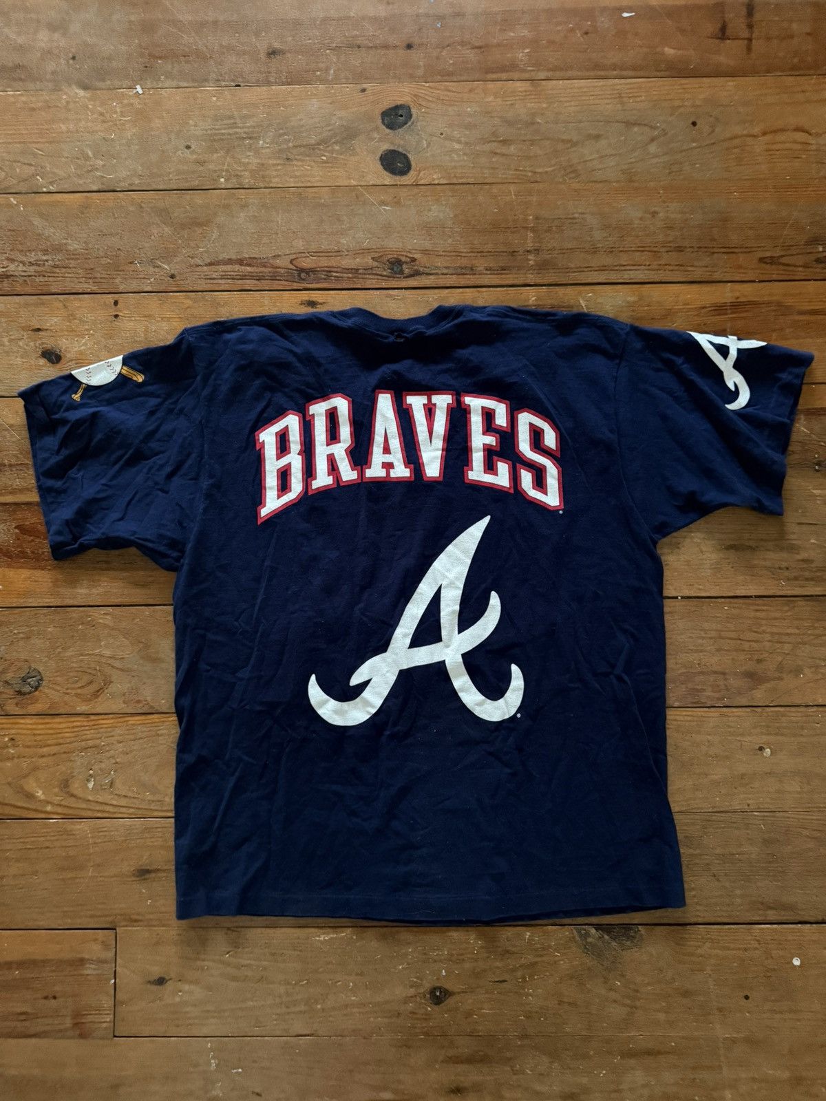 Vintage VINTAGE ATLANTA BRAVES LOGO TSHIRT Size US XL / EU 56 / 4 - 2 Thumbnail