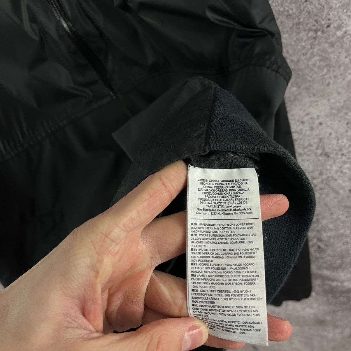 Jordan Brand Jordan Nylon Bomber Jacket Full Zip Y2K Drill Black Size M Size US M / EU 48-50 / 2 - 11 Thumbnail