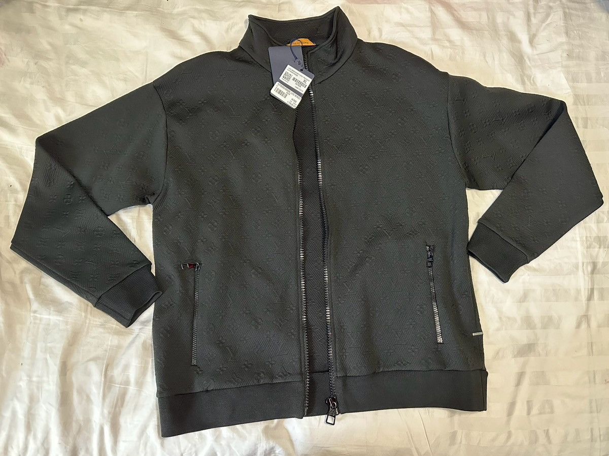 Louis Vuitton Louis Vuitton Monogram Fleece Jacket Size US XL / EU 56 / 4 - 6 Thumbnail