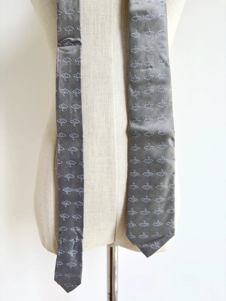 Vivienne Westwood Vivienne Westwood Old silver embroidered Saturn tie Size ONE SIZE - 6 Thumbnail