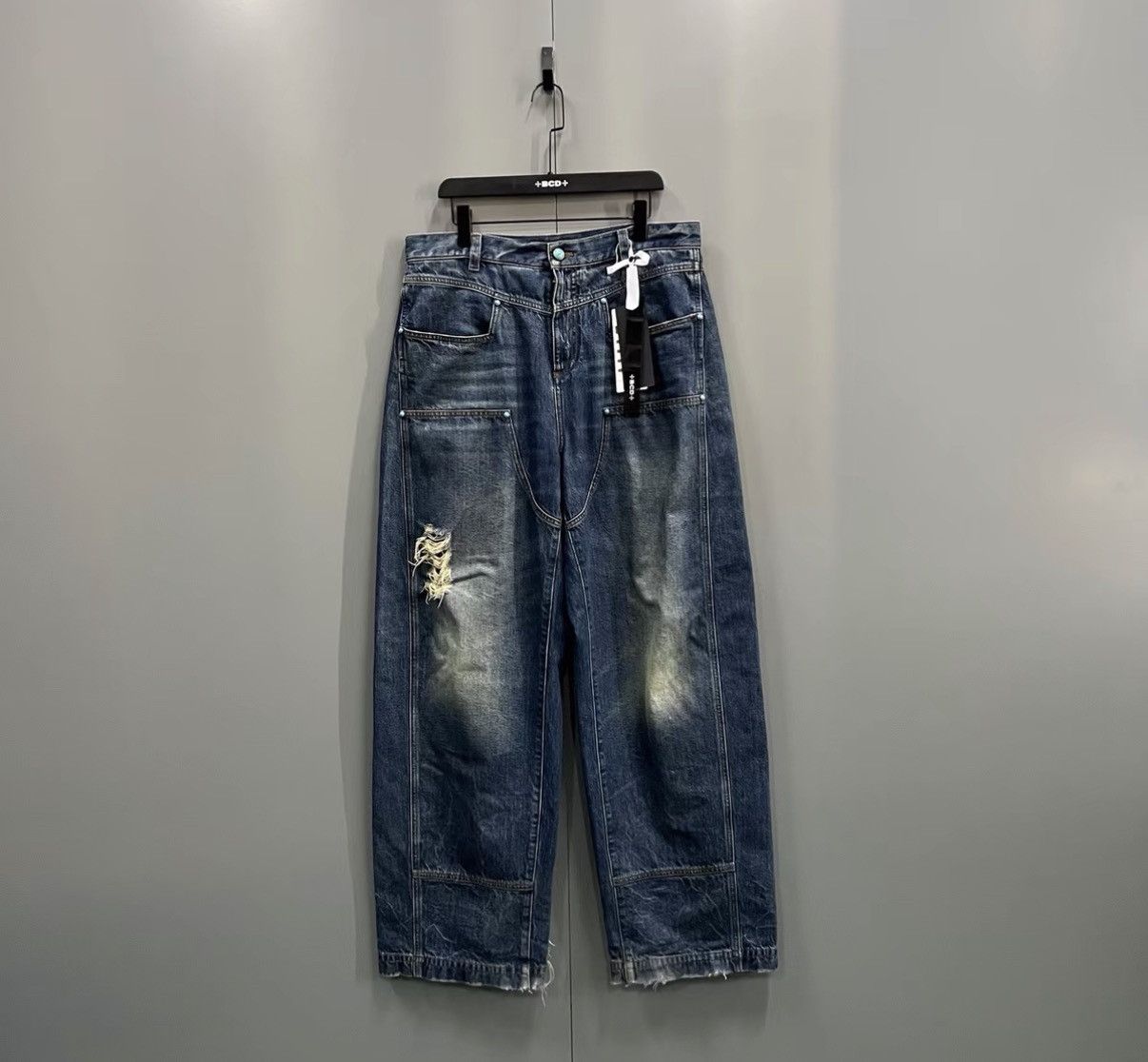 Louis Vuitton Louis Vuitton Washed Distressed Denim Wide-leg Pants J41 Size 33" - 1 Thumbnail