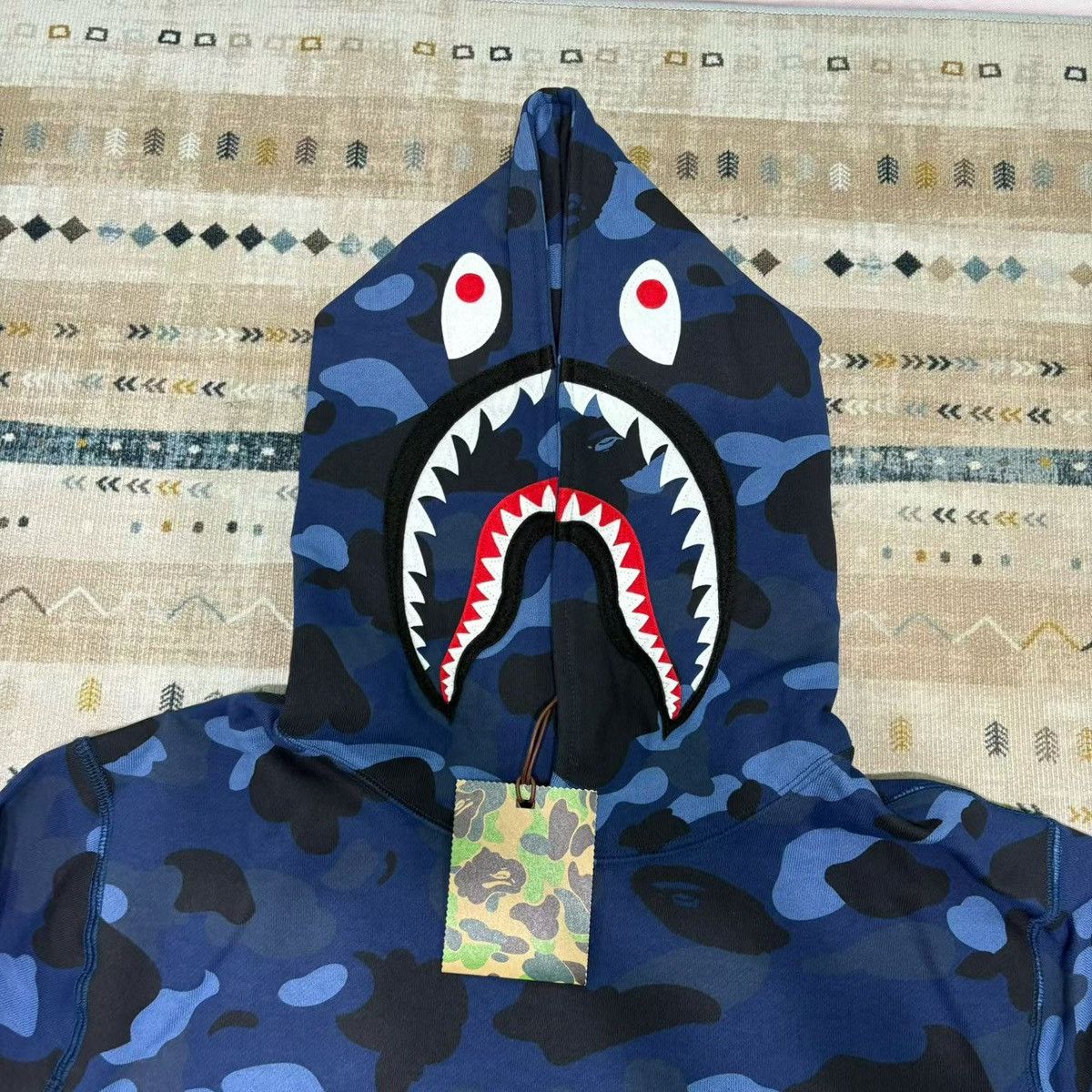 Bape BAPE CAMO SHARK HOODIE Size US XL / EU 56 / 4 - 3 Thumbnail