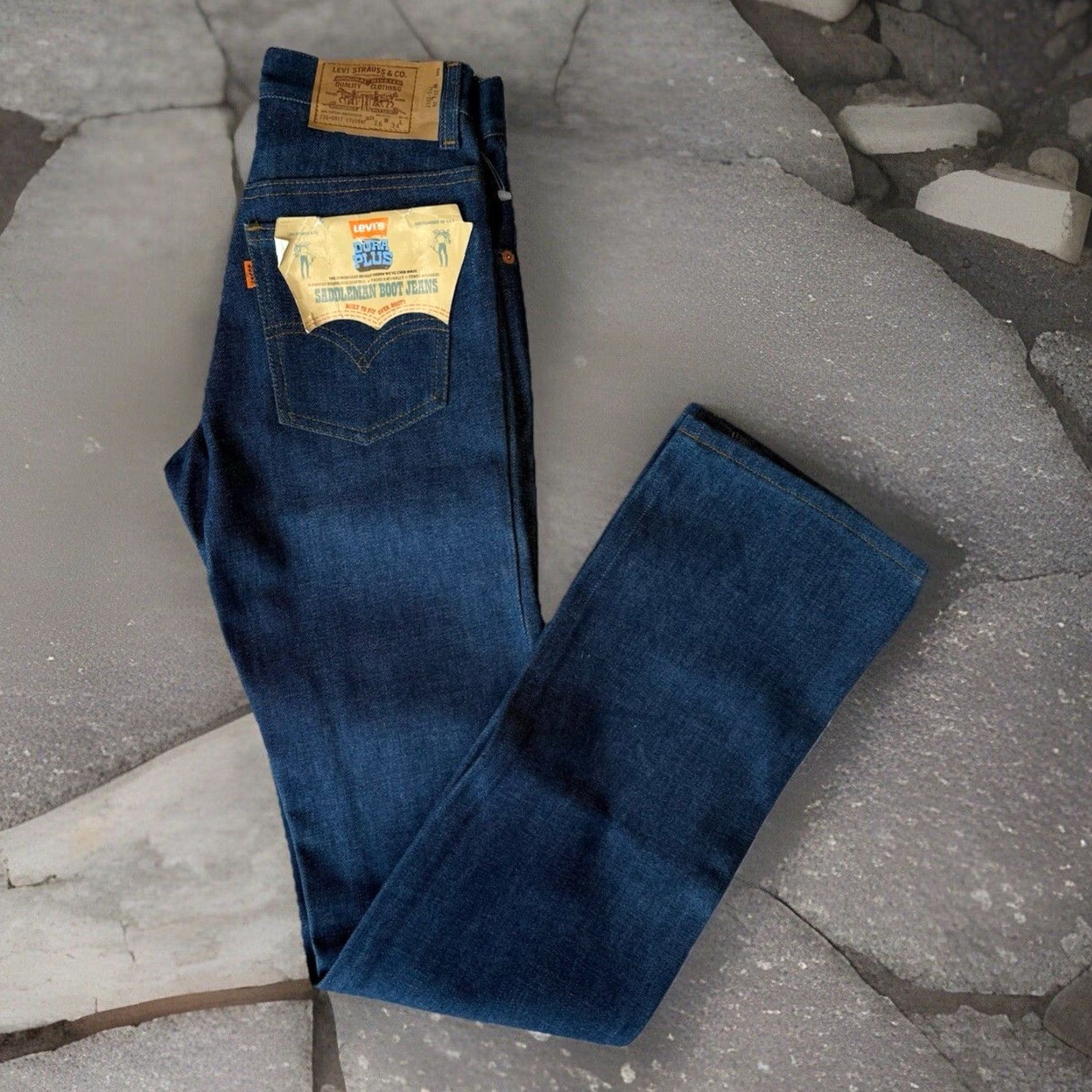 Levi's VINTAGE Levi's 716 Jeans 26 Blue Dark Wash Bootcut Denim NWT Non Selvedge USA 80s Western Mens Jeans 26"} Size US 26 / EU 42 - 2 Thumbnail