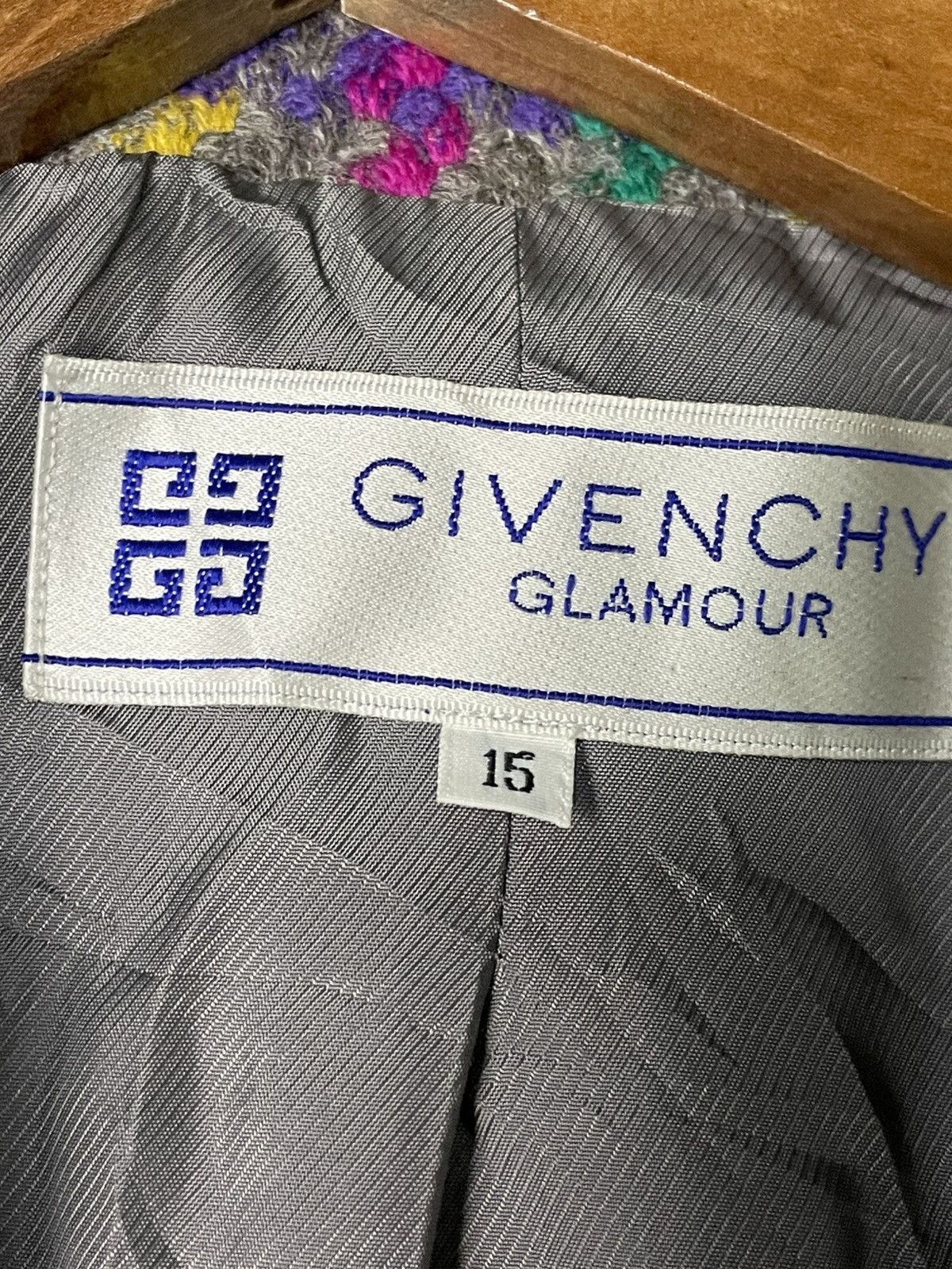Givenchy × Japanese Brand × Vintage Vintage Givenchy Glamour Wool Blazer (81) Size US S / EU 44-46 / 1 - 9 Thumbnail