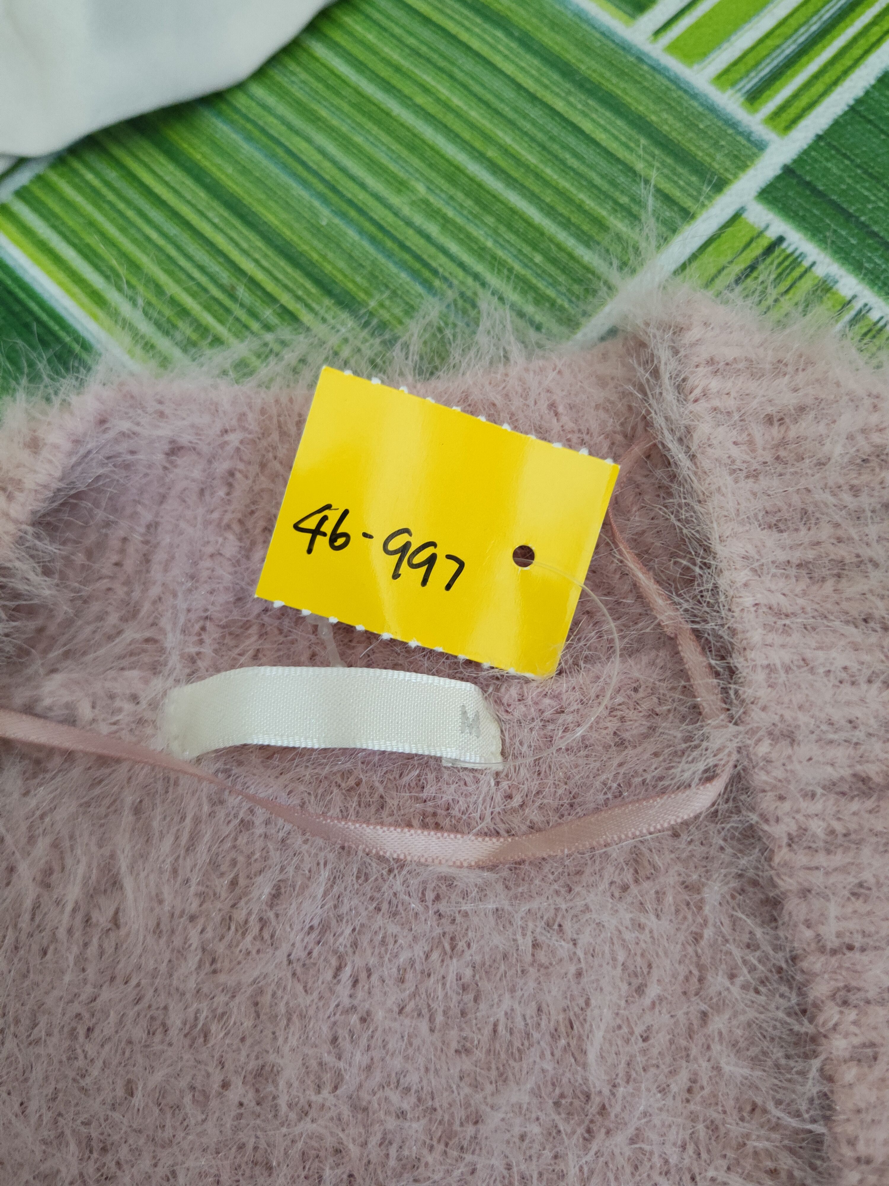 Japanese Brand DL GU Pink Fur Mohair shaggy Knitwear Cardigan #46-997 Size M / US 6-8 / IT 42-44 - 13 Thumbnail