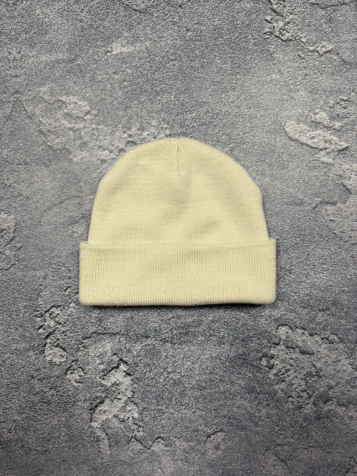 Carhartt Carhartt Beanie Hat White Winter Work Wear Outdoors Size ONE SIZE - 2 Thumbnail