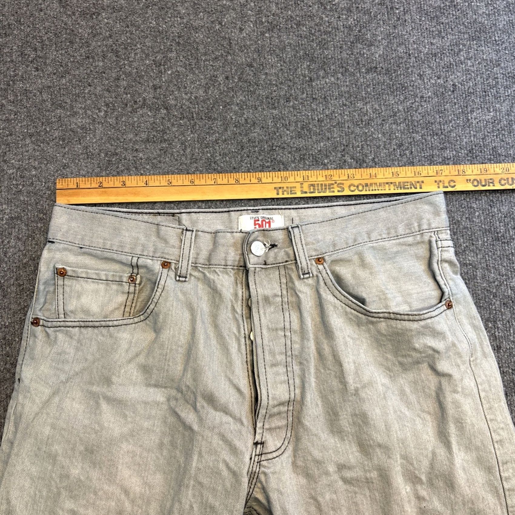 Levi's Levi's 501 Jeans Men 36x30 Button Fly Straight Gray Denim Regular Vintage? No. (Reworded for clarity) Size US 36 / EU 52 - 7 Thumbnail
