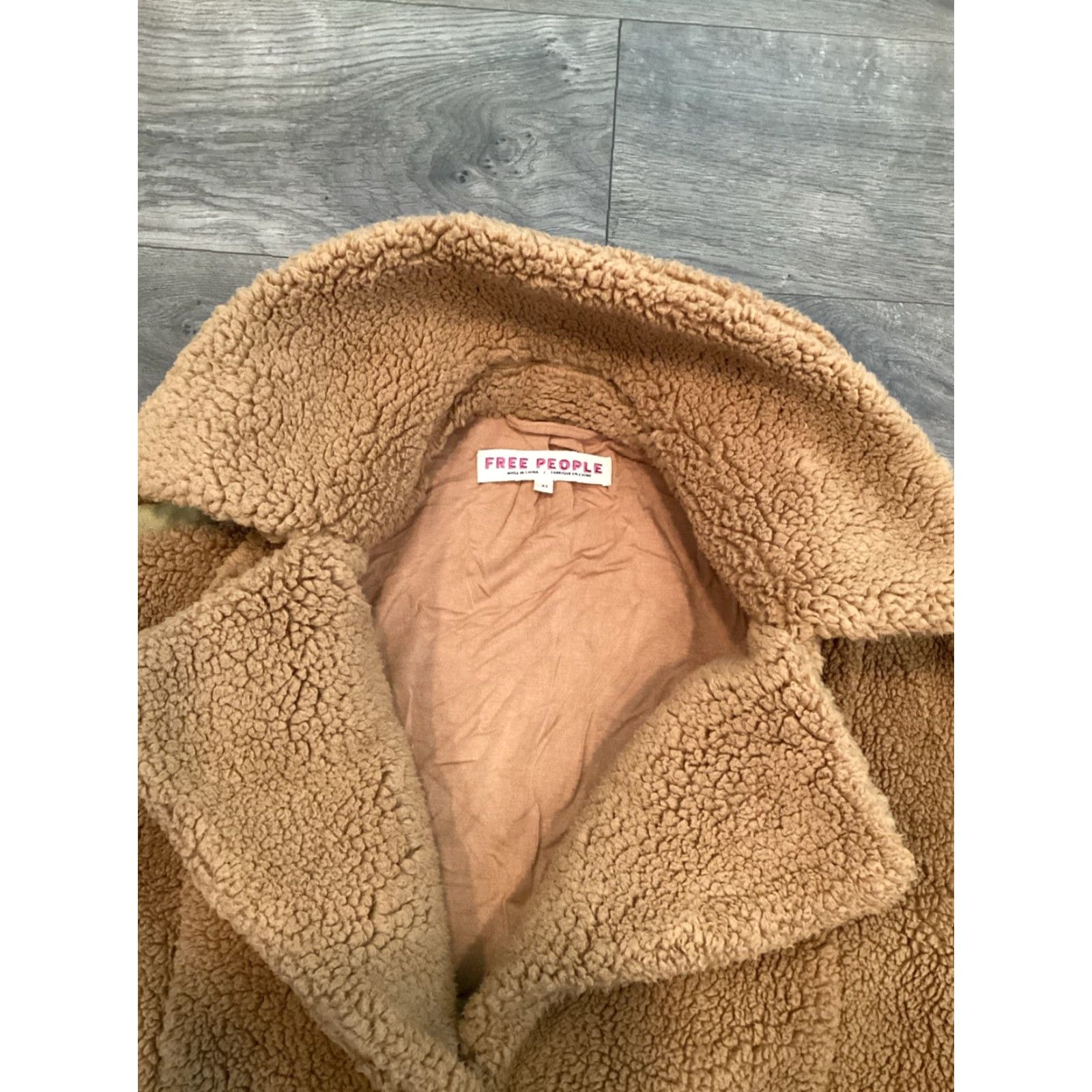 Vintage We The Free People Izzy Wrap Teddy Sherpa Fleece Jacket Women XS Brown Coat Short Size XS / US 0-2 / IT 36-38 - 2 Thumbnail