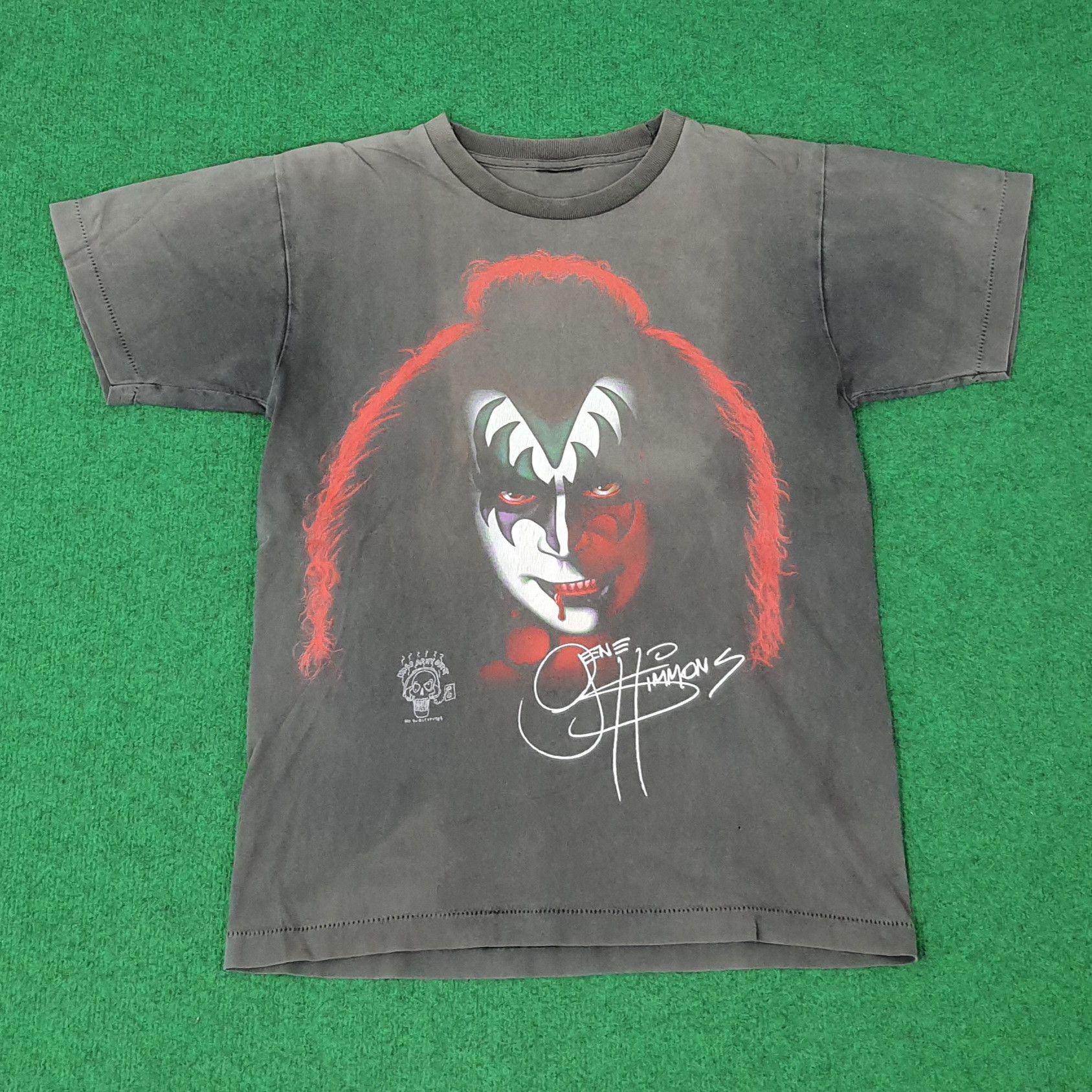 Band Tees Vintage Gene Simmons The Demon Kiss Band Tshirt C249N50 Size US M / EU 48-50 / 2 - 1 Thumbnail