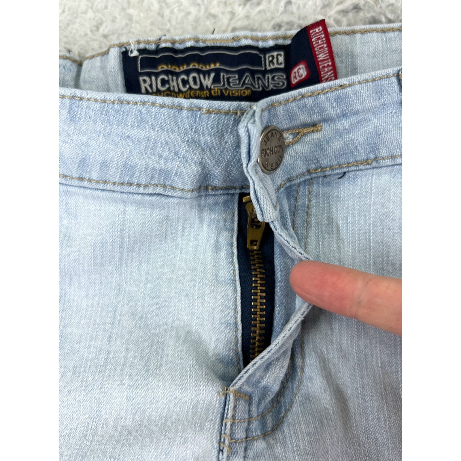 Denime Richcow Jeans Womens 7 Blue Denim Wide-Leg Low Rise Light Wash Distressed Zipper 5-Pocket Inseam 27in Stretch Regular Size 28" / US 6 / IT 42 - 5 Thumbnail