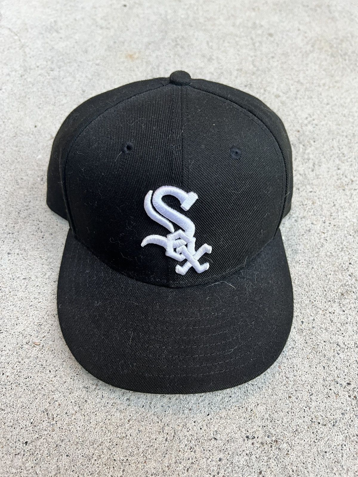 New Era × Streetwear New era White socks snapback | Grailed