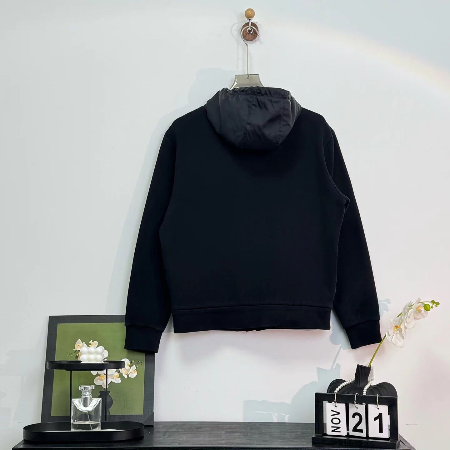Prada Prada Classic Triangle Logo Hooded Nylon Zipper Jacket Size M / US 6-8 / IT 42-44 - 2 Thumbnail