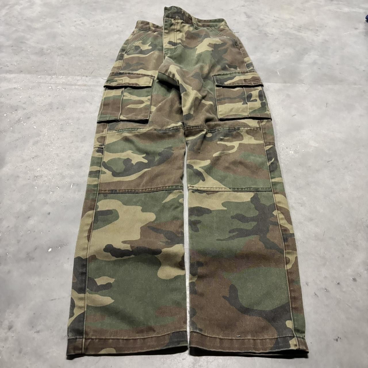 Japanese Brand × Vintage Crazy Vintage Y2K/2000s Grunge Camo Streetwear Cargo Pants! Size US 32 / EU 48 - 3 Thumbnail