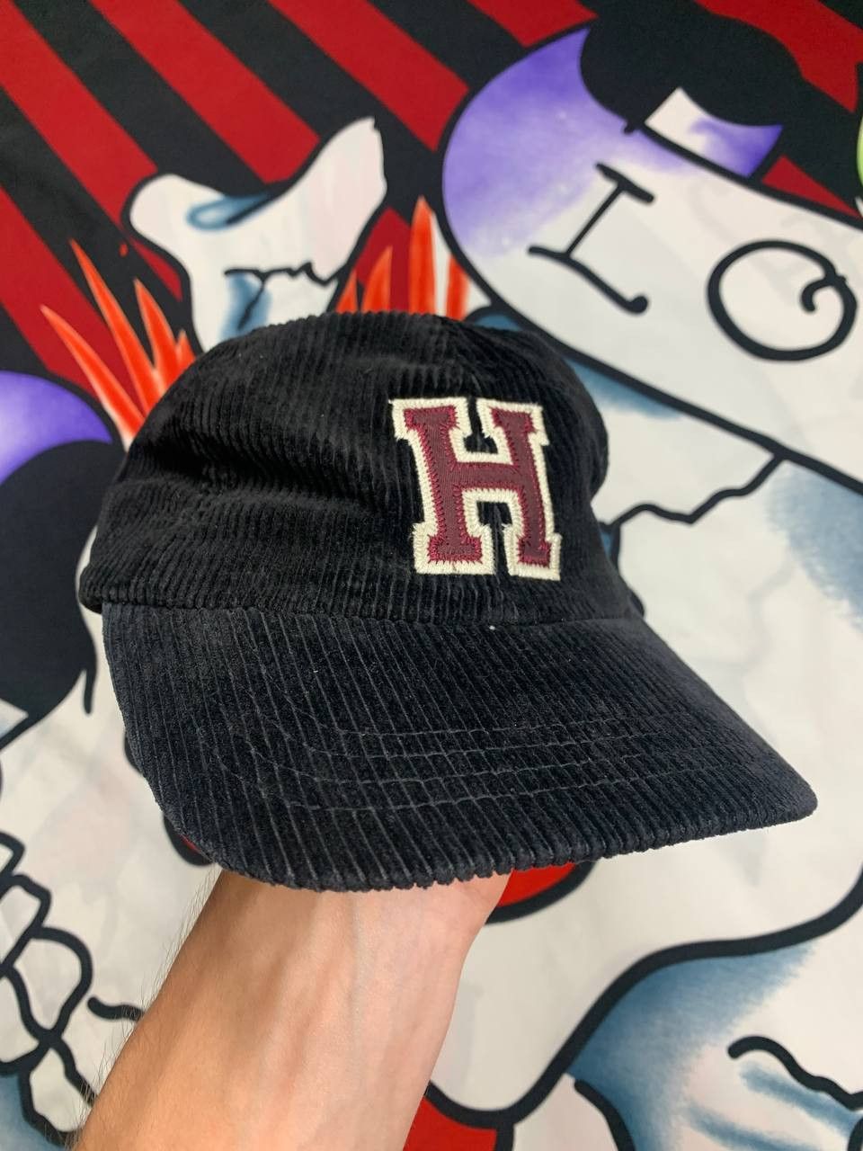 Tommy Hilfiger Tommy Hilfiger vintage velvet cap Size ONE SIZE - 1 Thumbnail