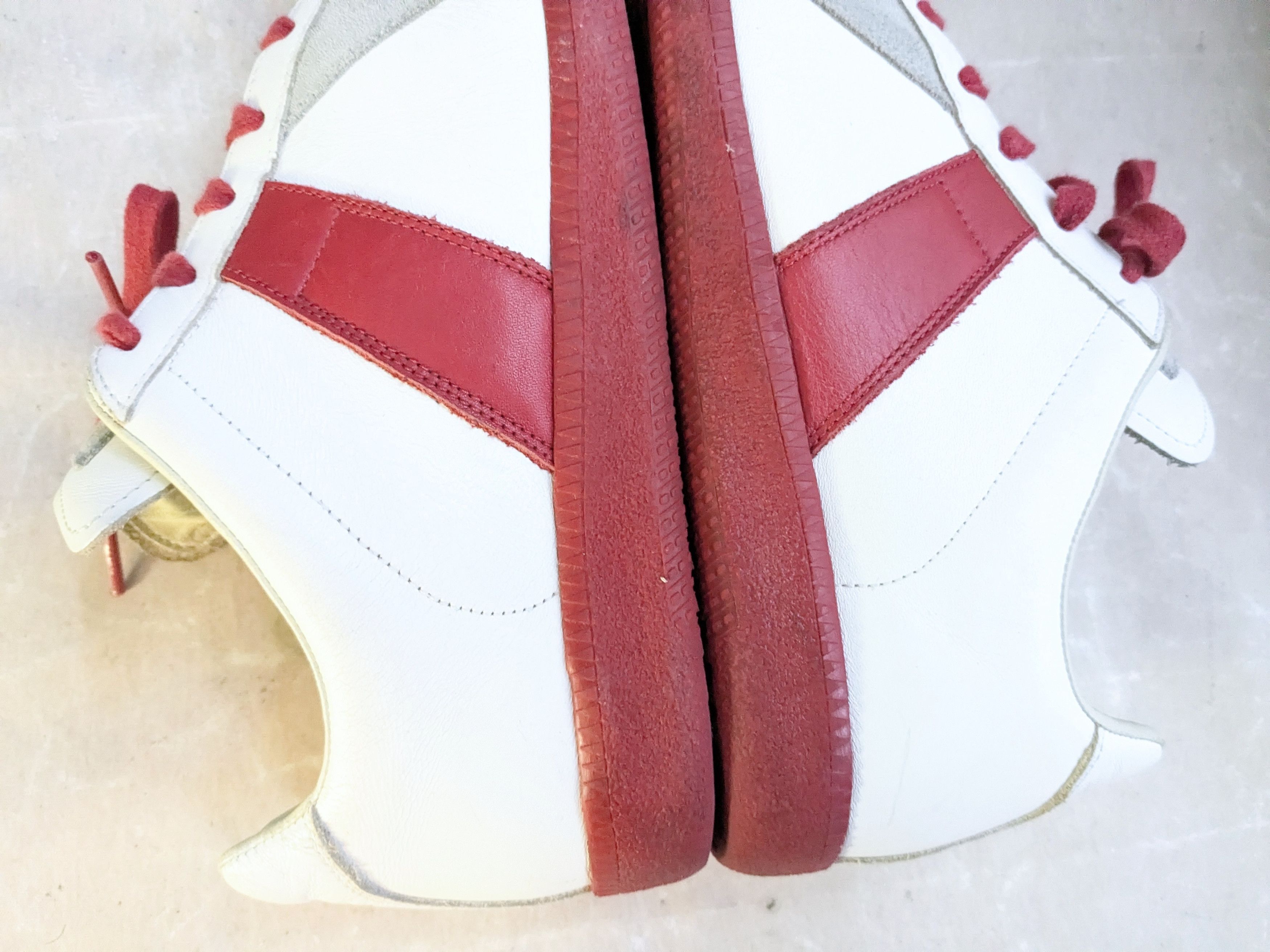 Maison Margiela White and red Maison Margiela replica GATs Size US 9 / EU 42 - 9 Thumbnail