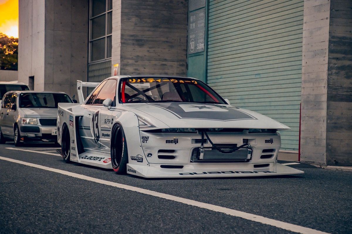Japanese Brand Liberty Walk Nissan Skyline R32 GT-R Size US XXL / EU 58 / 5 - 11 Thumbnail