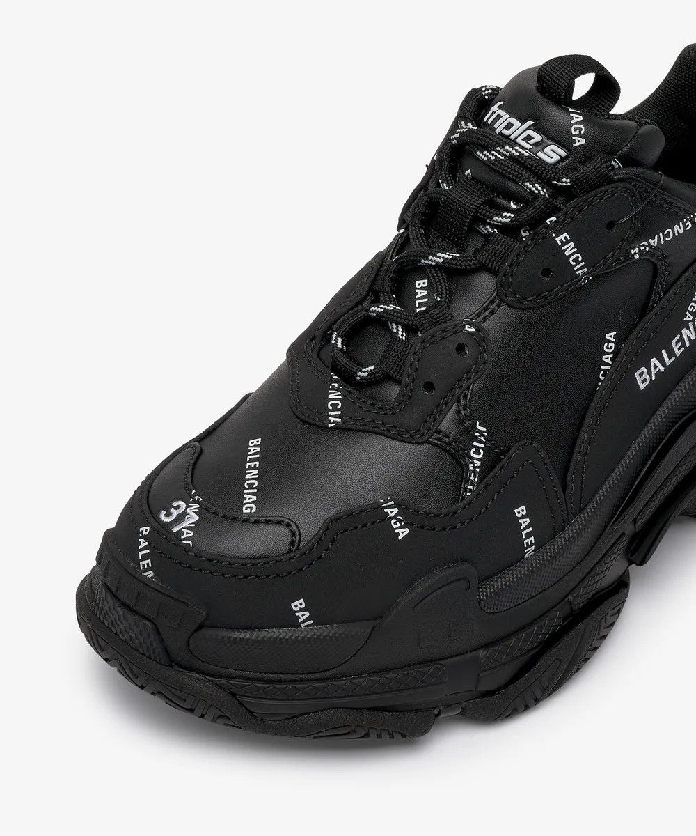 Balenciaga o1mt1gz0325 Triple S Sneakers Allover Logo in Black Size US 7 / IT 37 - 5 Thumbnail