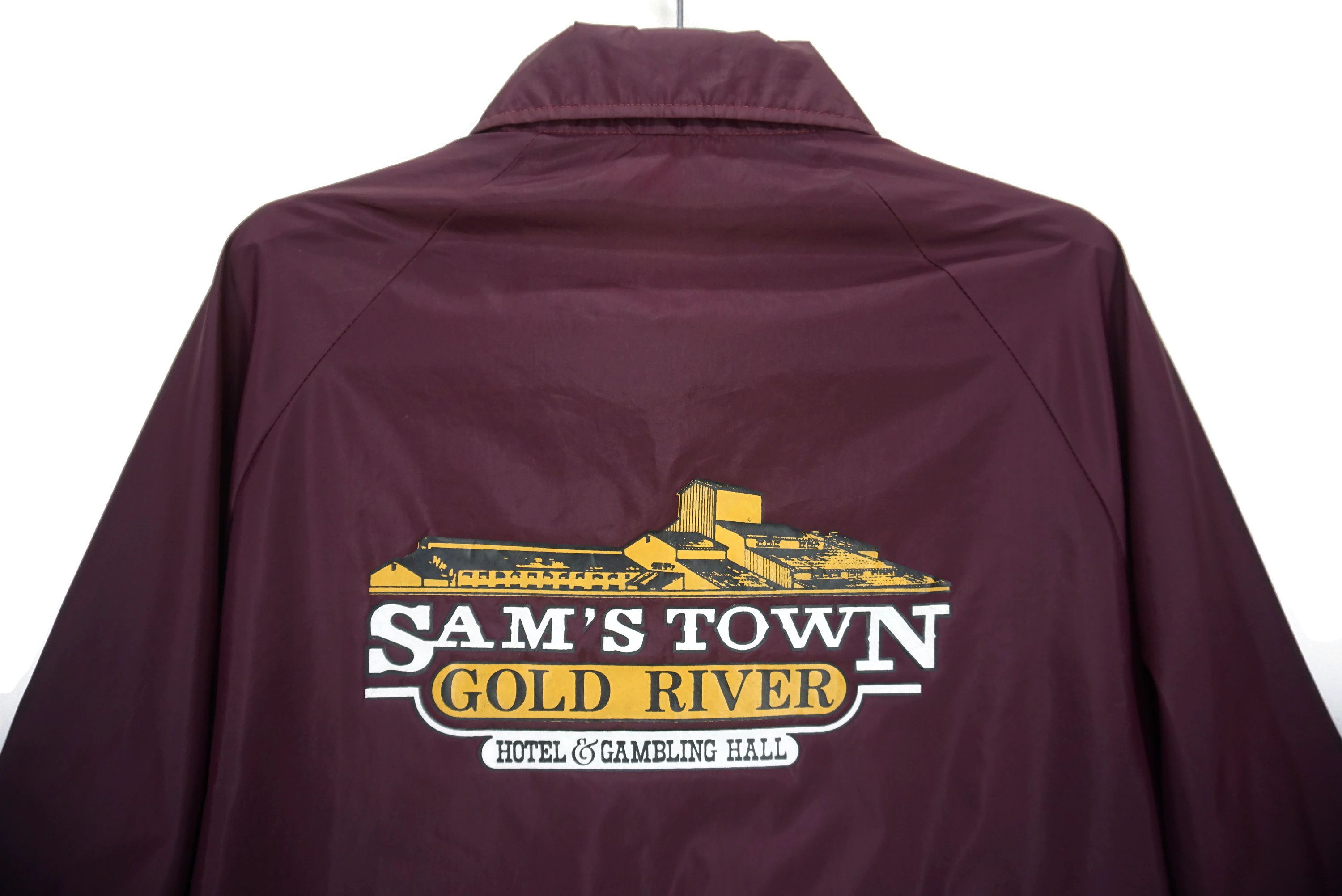 NCAA Vintage Sam's Town Gold River Laughlin Nevada Windbreaker Size US M / EU 48-50 / 2 - 9 Thumbnail