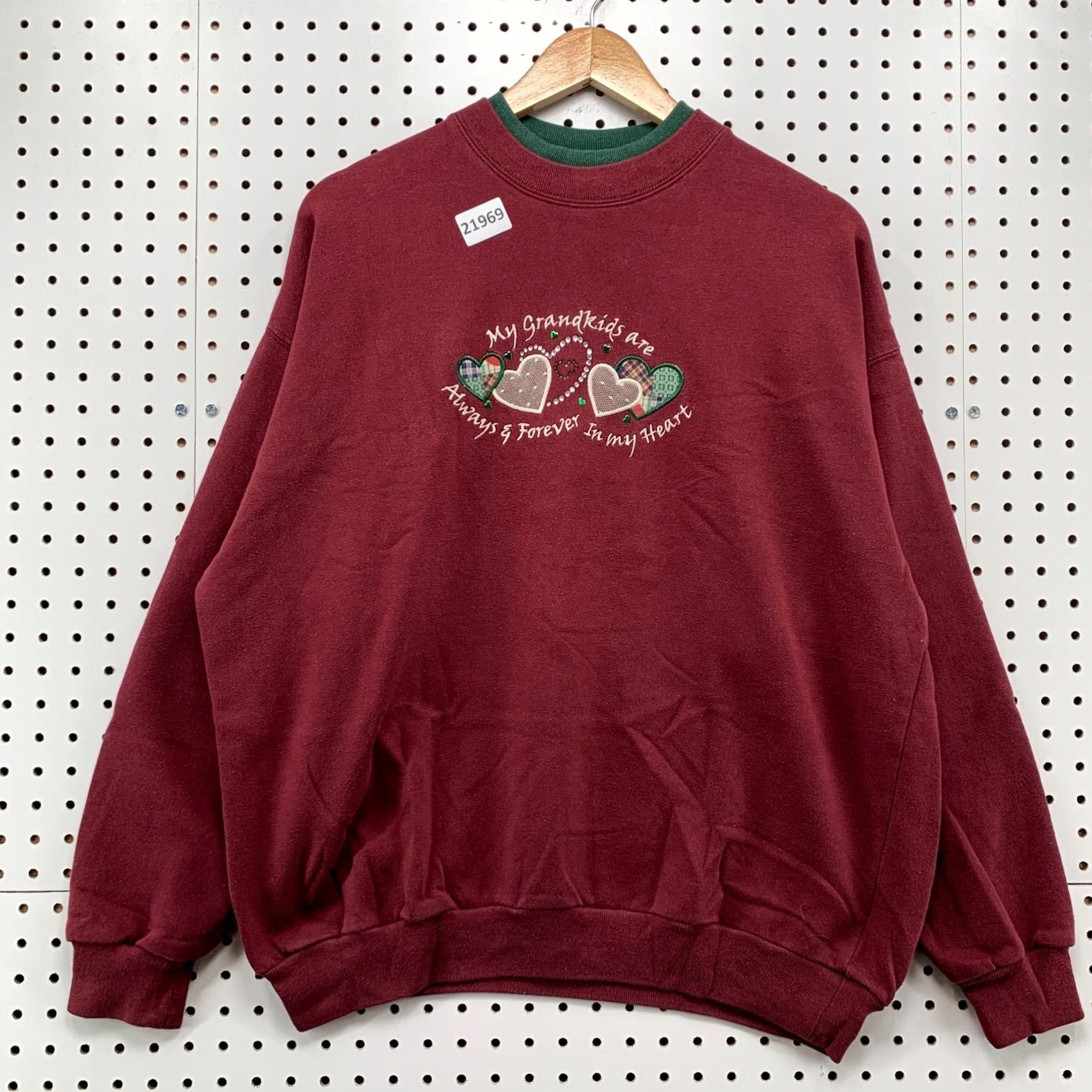 Vintage M&C Sportswear Sweatshirt Red Heart Love Embroidered Women Large Crewneck Size L / US 10 / IT 46 - 5 Thumbnail