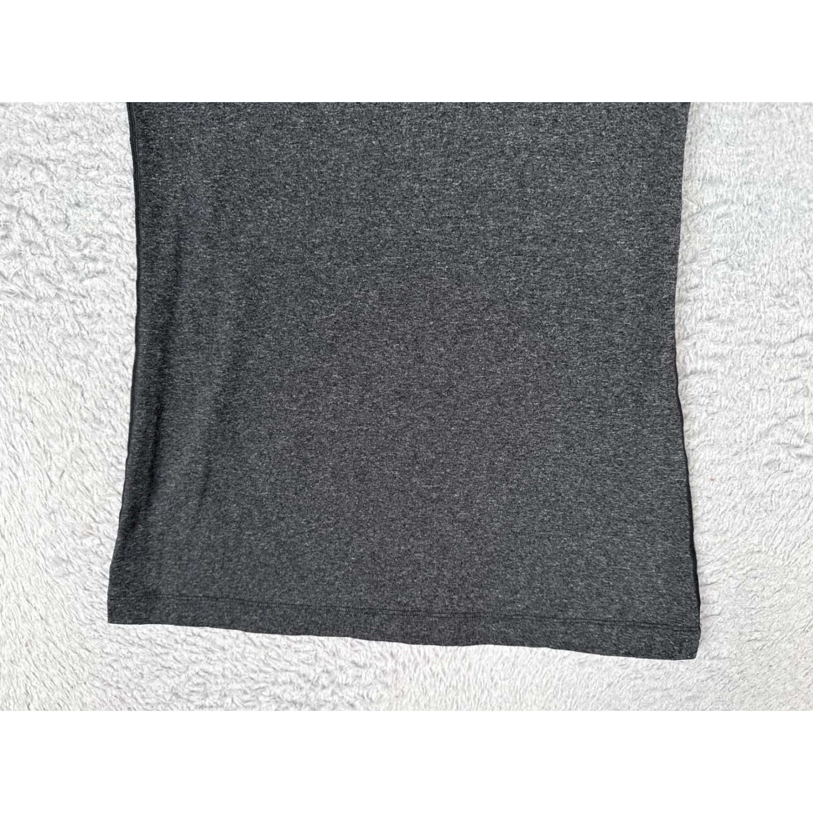 Lululemon Lululemon Tank Top Womens 2 Gray Heather Racerback Athletic Workout Yoga Gym Shirt Sleeveless Nike? Size XS / US 0-2 / IT 36-38 - 5 Thumbnail