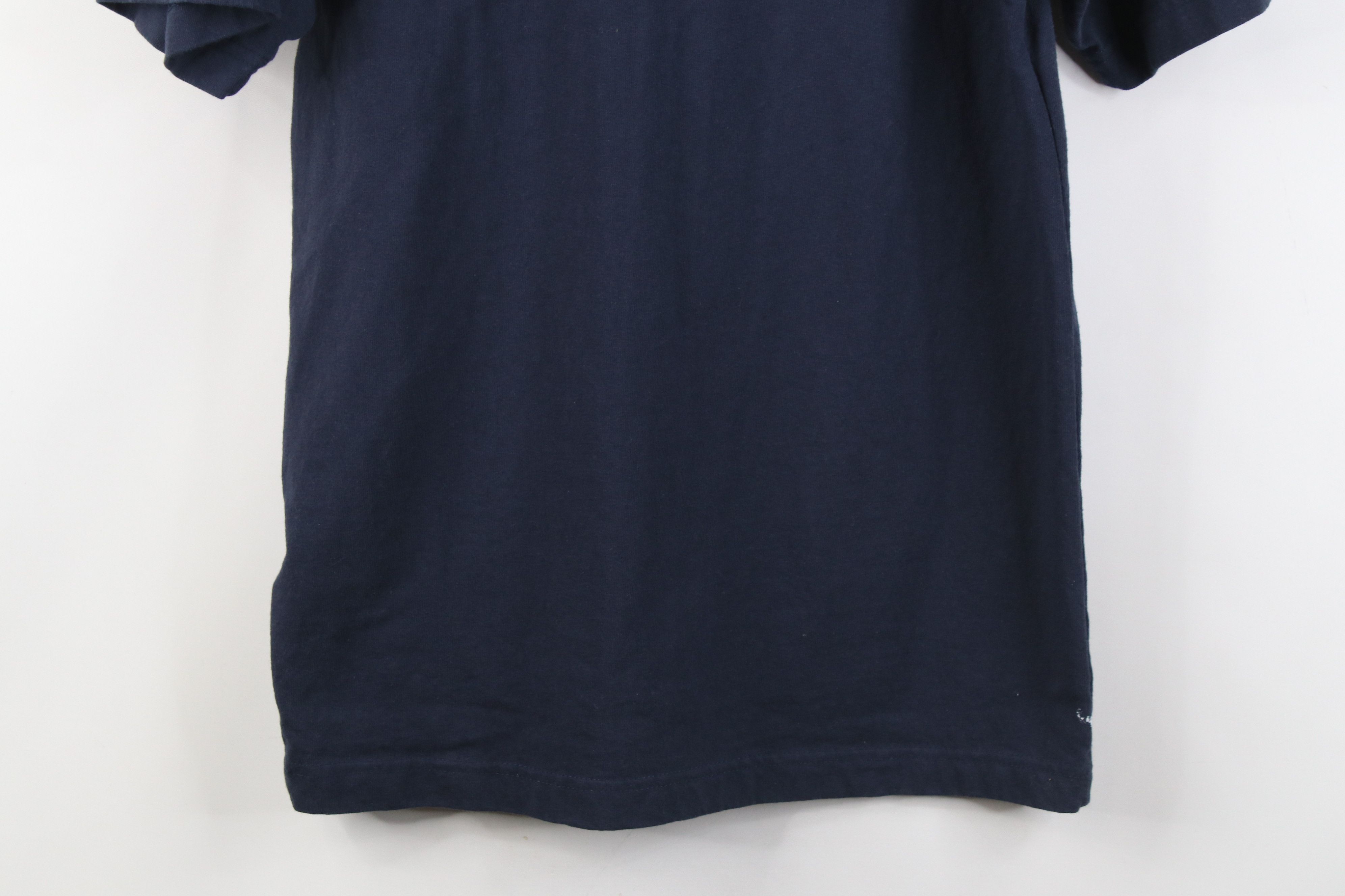 Carhartt Vintage Y2K Carhartt Heavyweight Pocket T-Shirt Navy Blue Size US XS / EU 42 / 0 - 13 Thumbnail