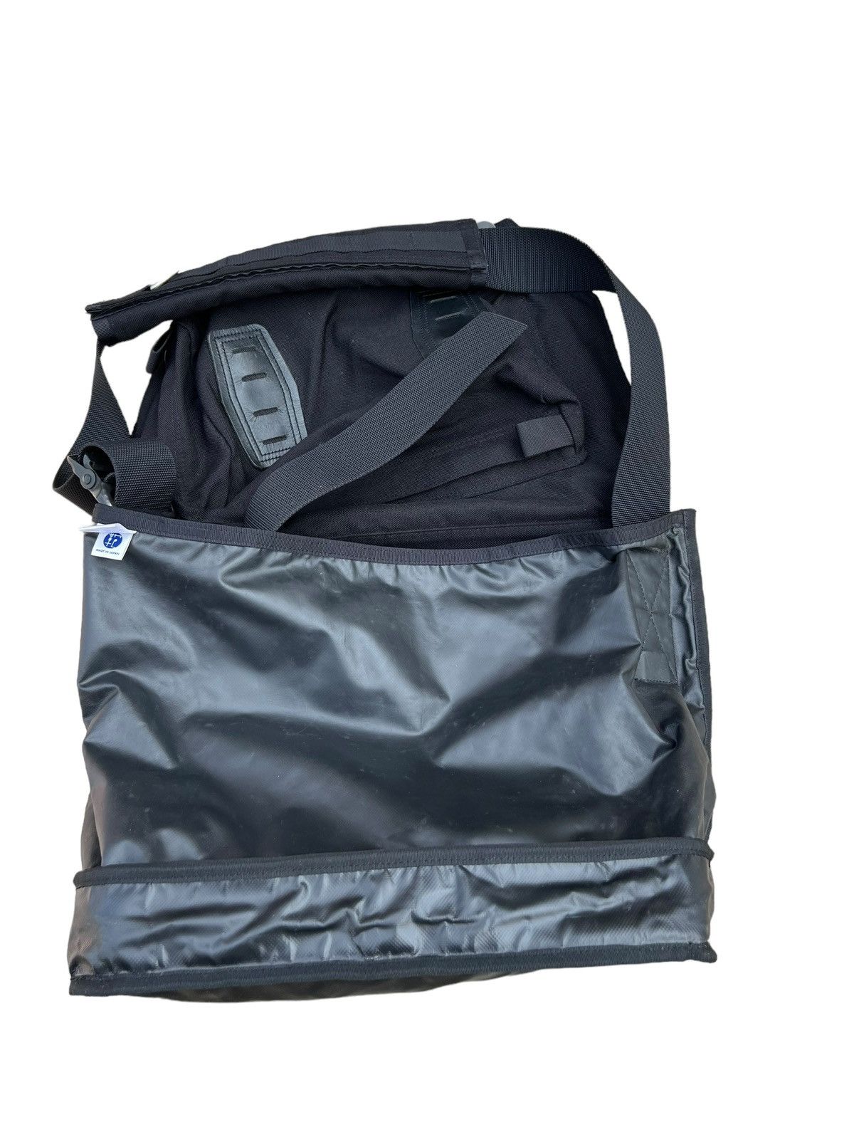Leather Porter Yoshida Japan Hybrid Leather Large Messenger Bag Size ONE SIZE - 22 Thumbnail