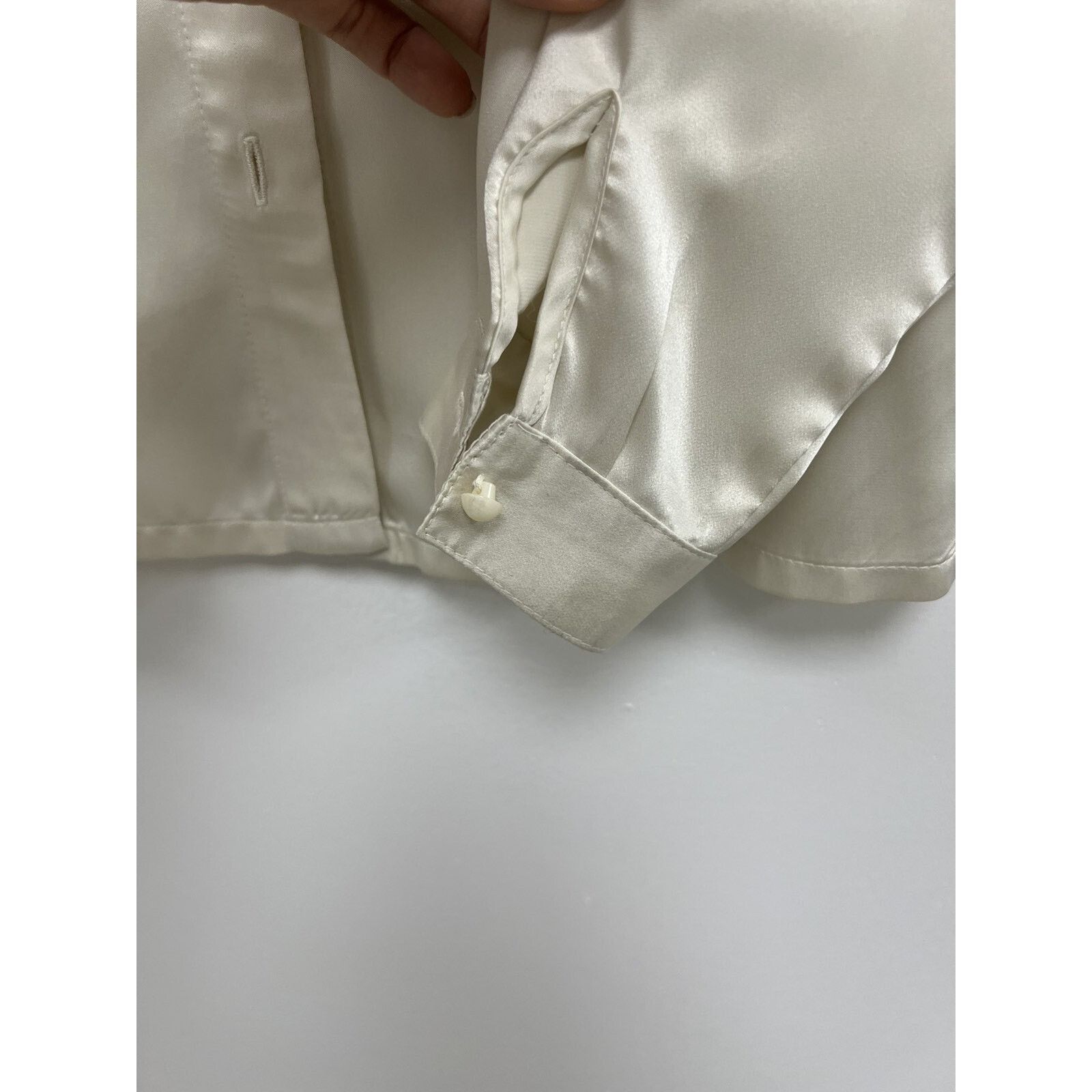 Gianni Valentino GIANNI Women Blouse Long Sleeve Made in USA Ivory A001635 Size M / US 6-8 / IT 42-44 - 5 Thumbnail