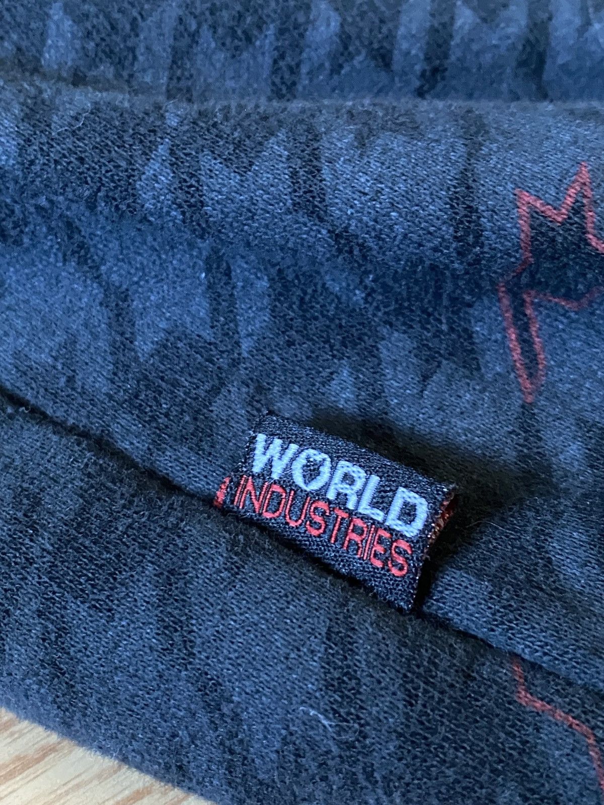 World Industries Vintage 90’s World Industries Zip Up Hoodie Sweatshirt y2K Size US L / EU 52-54 / 3 - 8 Thumbnail