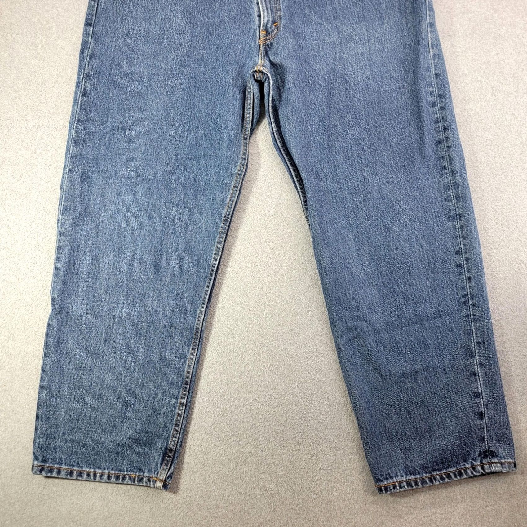 Levi's Levi's 550 Jeans Mens 44x30 Blue Relaxed Fit Tapered Leg Medium Wash Denim Pants Jeans Size US 44 / EU 60 - 2 Thumbnail