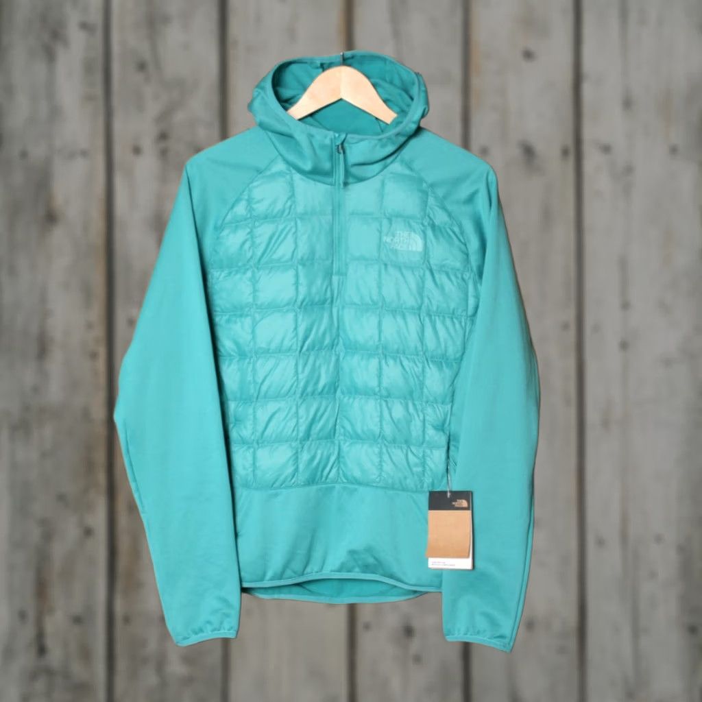The North Face TNF Thermoball Eco Hybrid Porcelain Green Quilted 1/4 Zip Hooded Jacket Sz. S Mens Hoodie Green 1/4 Zip Nylon Zip Closure New with Tags Size US S / EU 44-46 / 1 - 1 Thumbnail