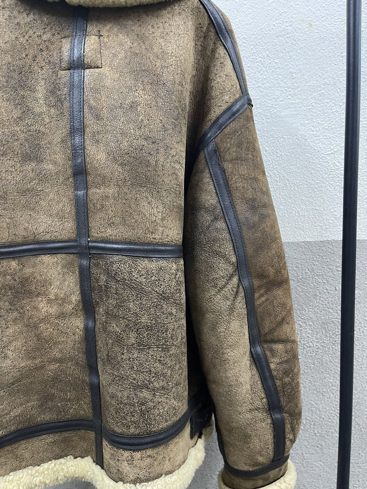 Avirex Vintage 1986 Avirex B-3 Shearling Sheepskin Flight Jacket Size US S / EU 44-46 / 1 - 9 Thumbnail
