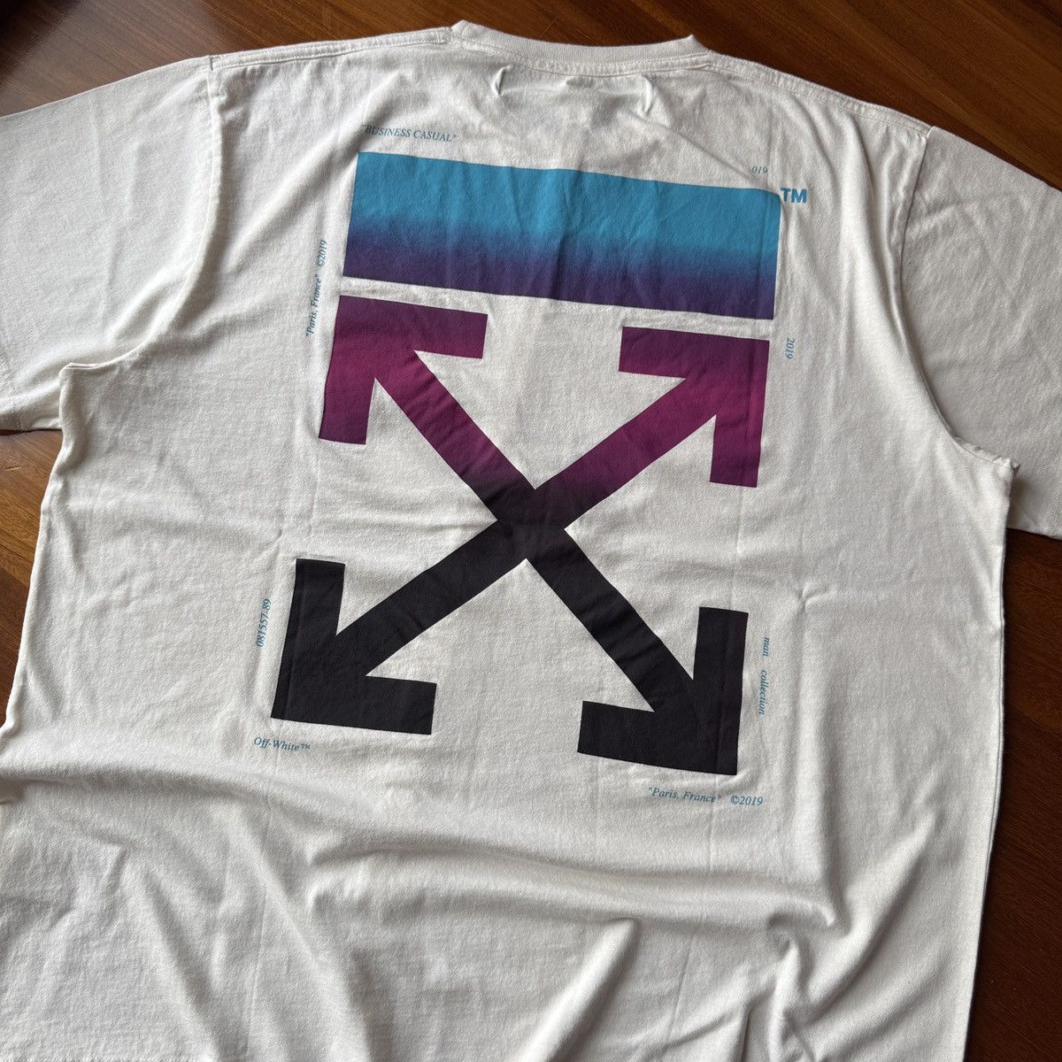 Off-White Off-White baggy gradient arrows tee fw19 Size US XL / EU 56 / 4 - 2 Thumbnail