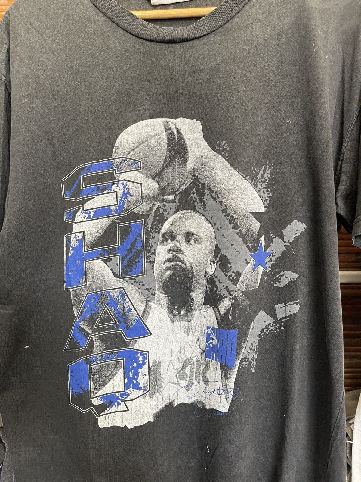 Reebok Vintage Reebok Shaquille o'neal T shirt L Size US L / EU 52-54 / 3 - 2 Thumbnail