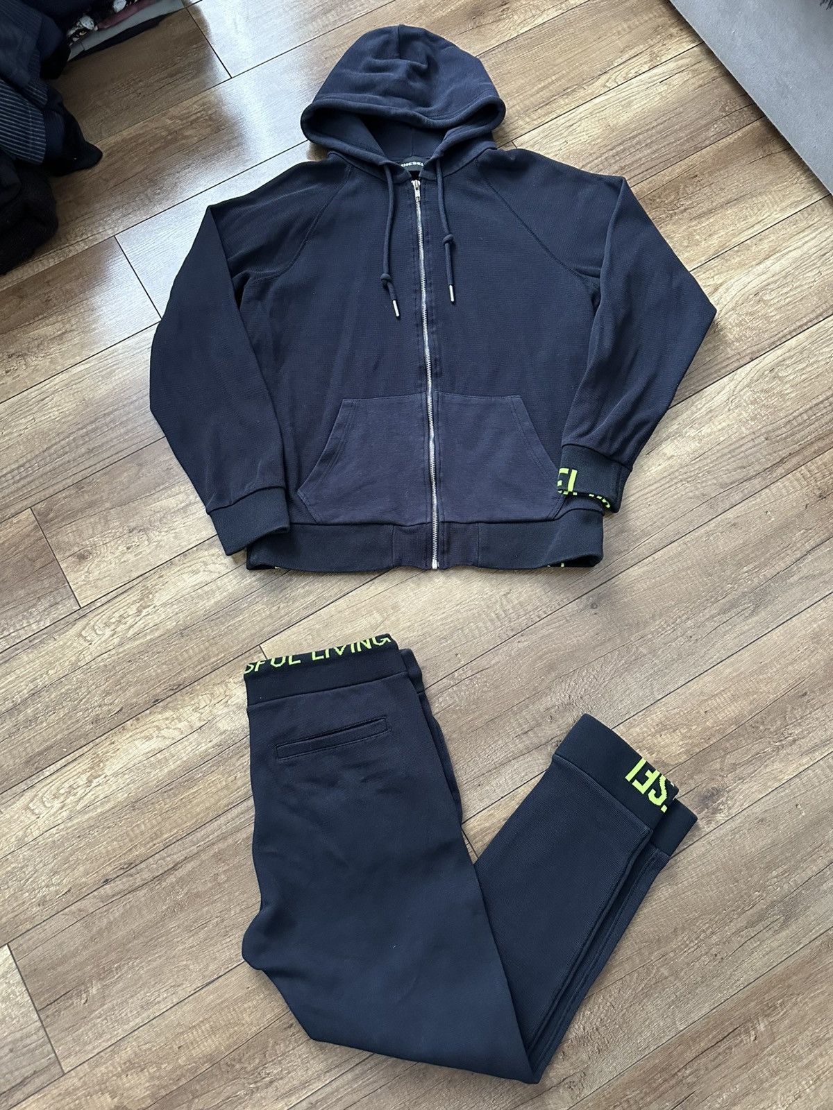 Diesel Diesel Suit Zip Hoodie and Sweatpants Joggers Size US L / EU 52-54 / 3 - 1 Thumbnail